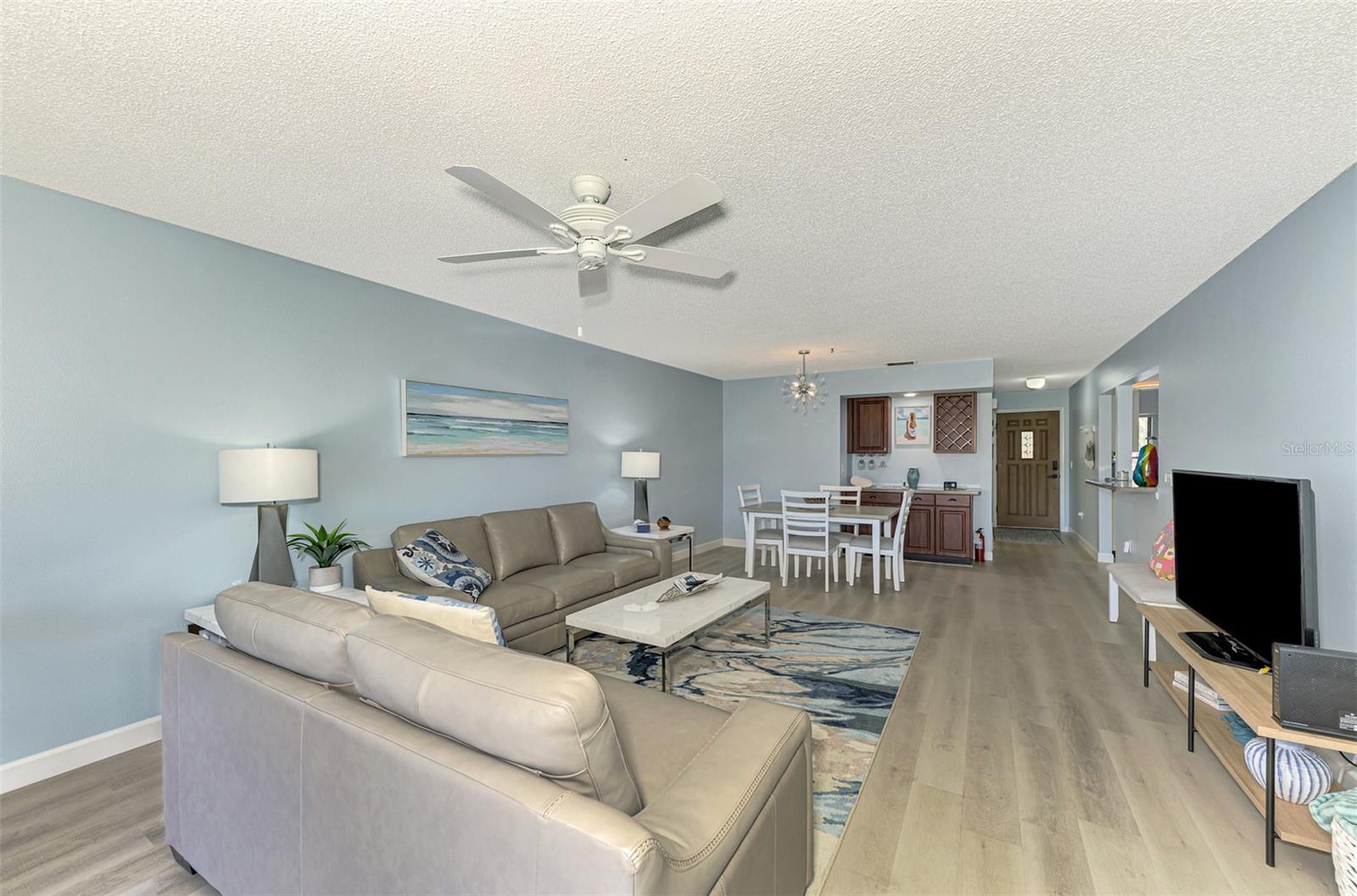 AVISTA OF PALM-AIRE SEC 1 - Residential Lease