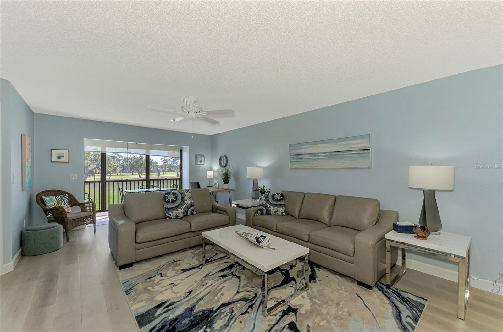 AVISTA OF PALM-AIRE SEC 1 - Residential Lease