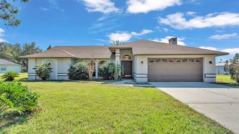 A home in LAKELAND