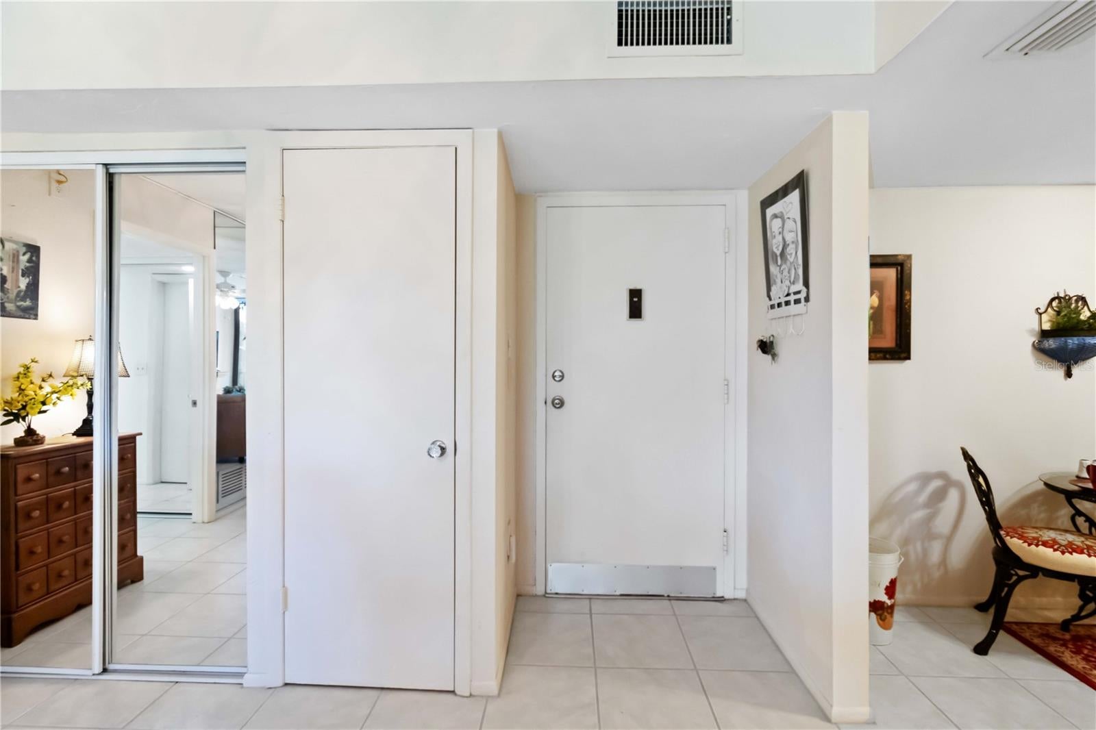 618 BIRD BAY DRIVE S 201, VENICE, FL, 34285 4 618 BIRD BAY DRIVE S 201