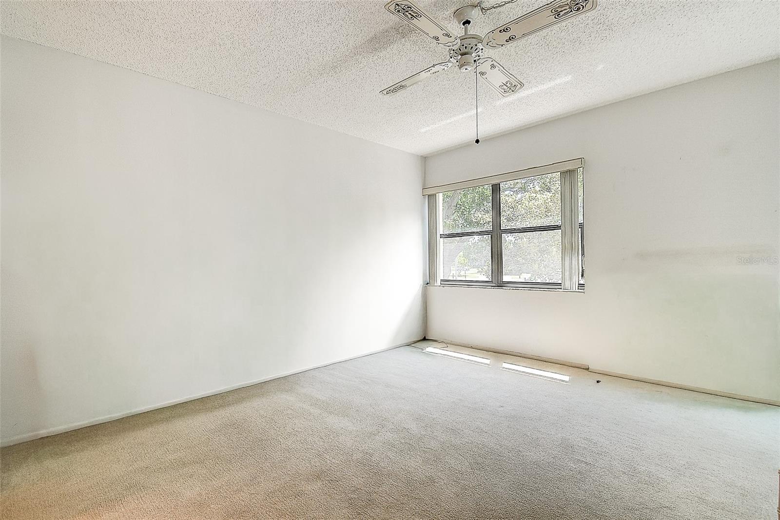 VILLAS DE GOLF CONDO - Residential