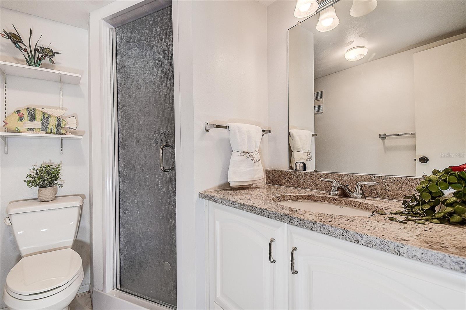 VILLAS DE GOLF CONDO - Residential