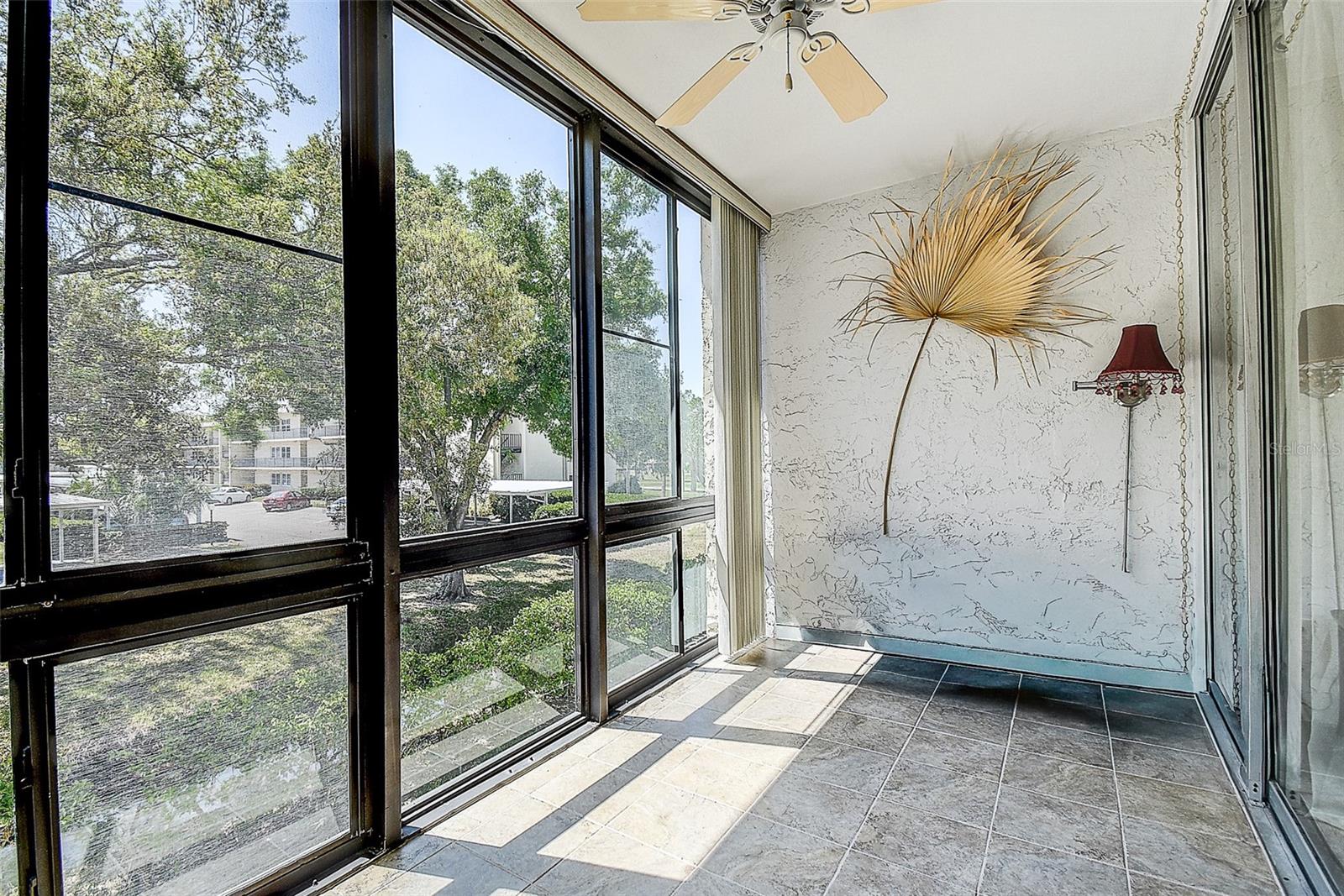 VILLAS DE GOLF CONDO - Residential