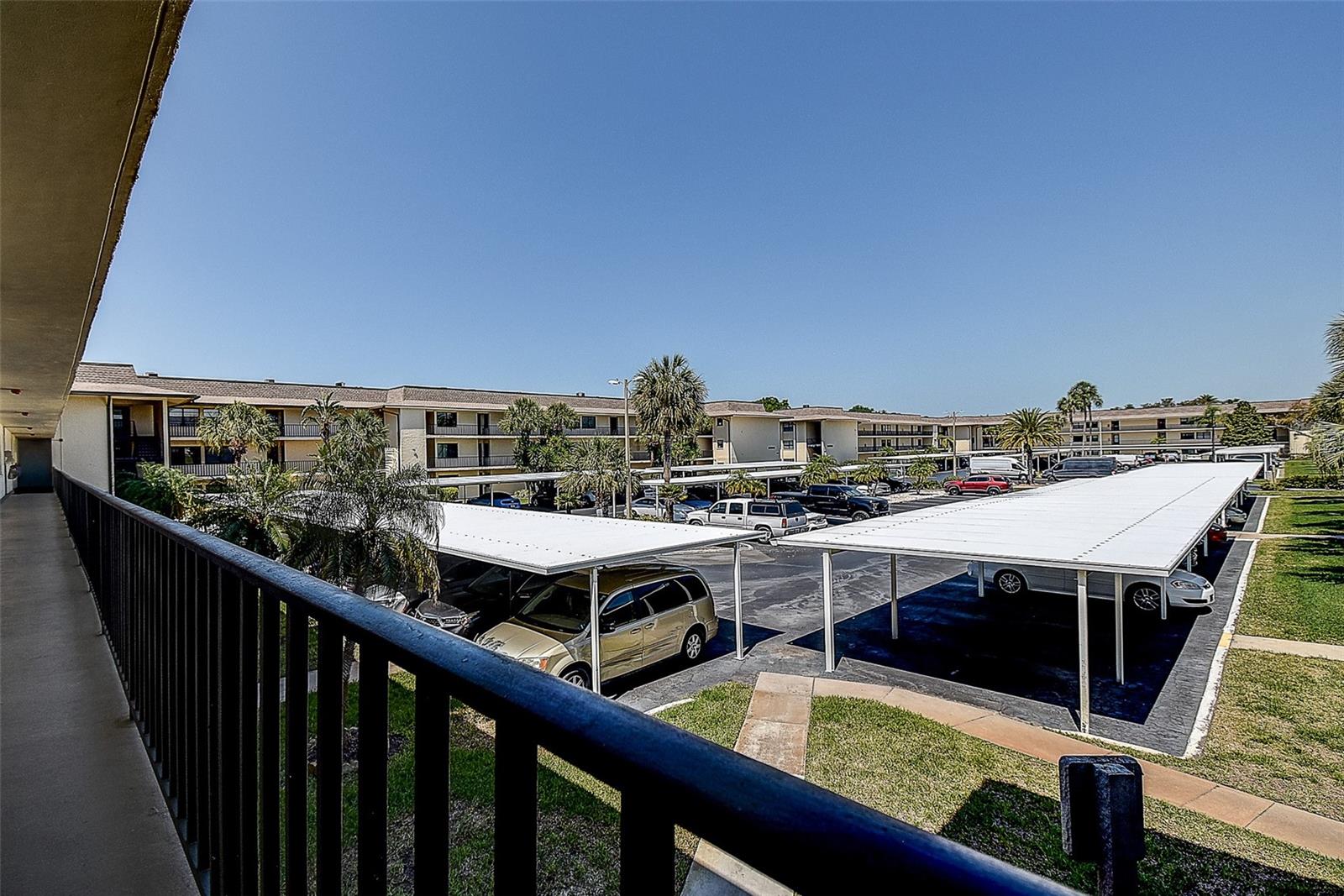 VILLAS DE GOLF CONDO - Residential