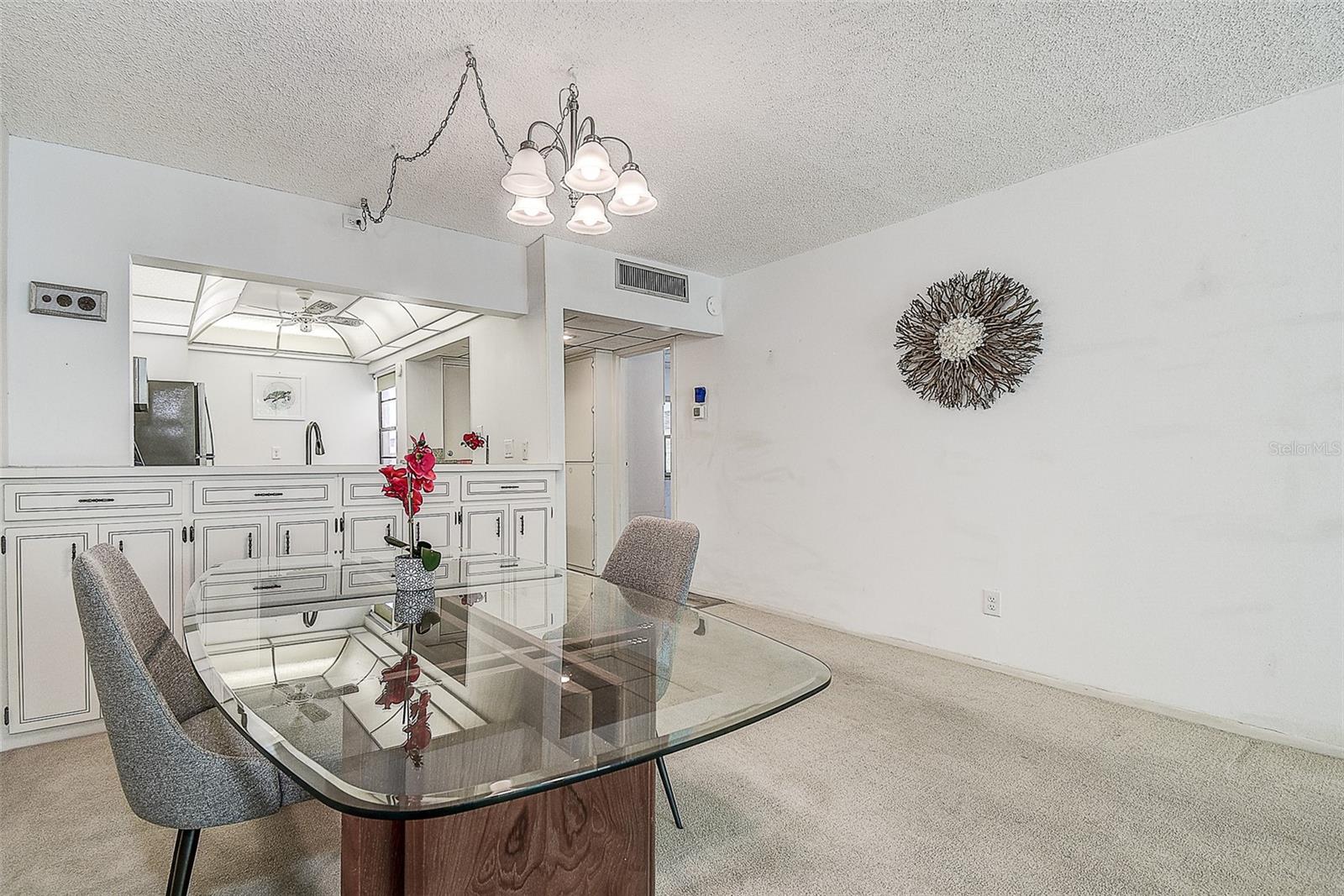 VILLAS DE GOLF CONDO - Residential