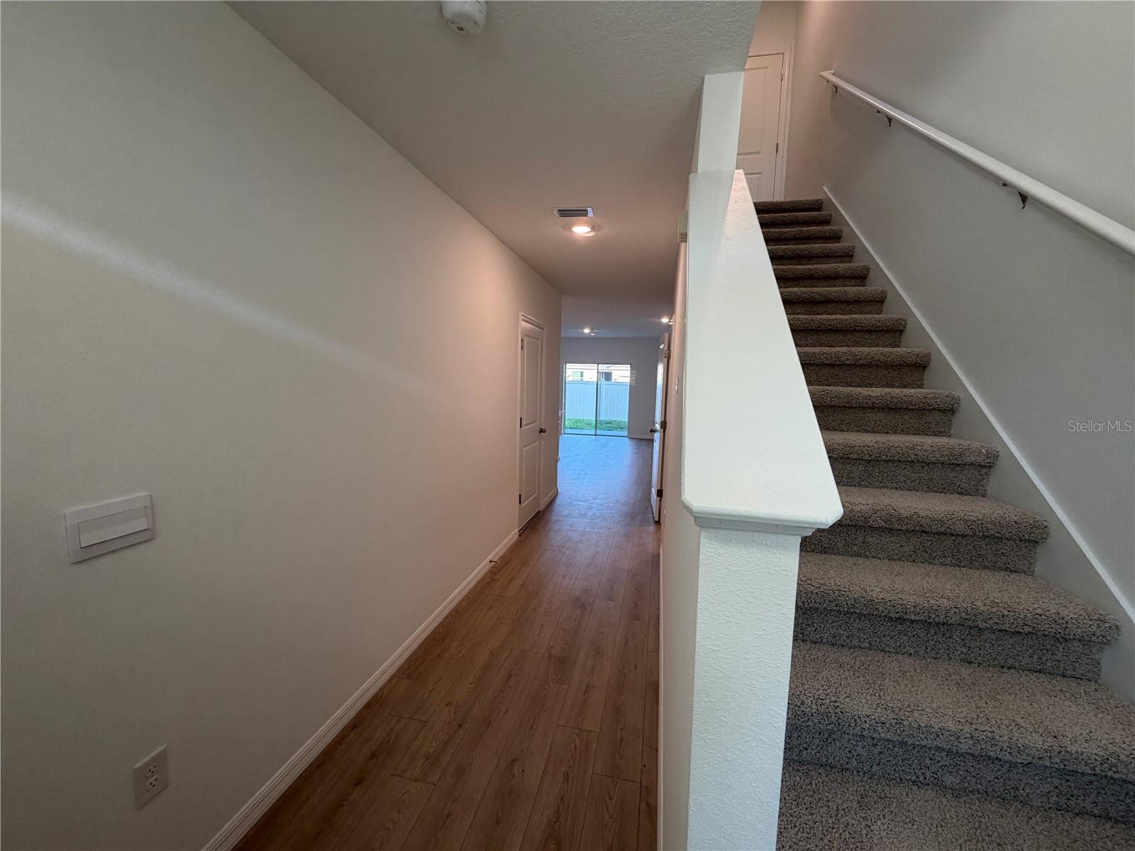 WOODCREEK - Residential Lease