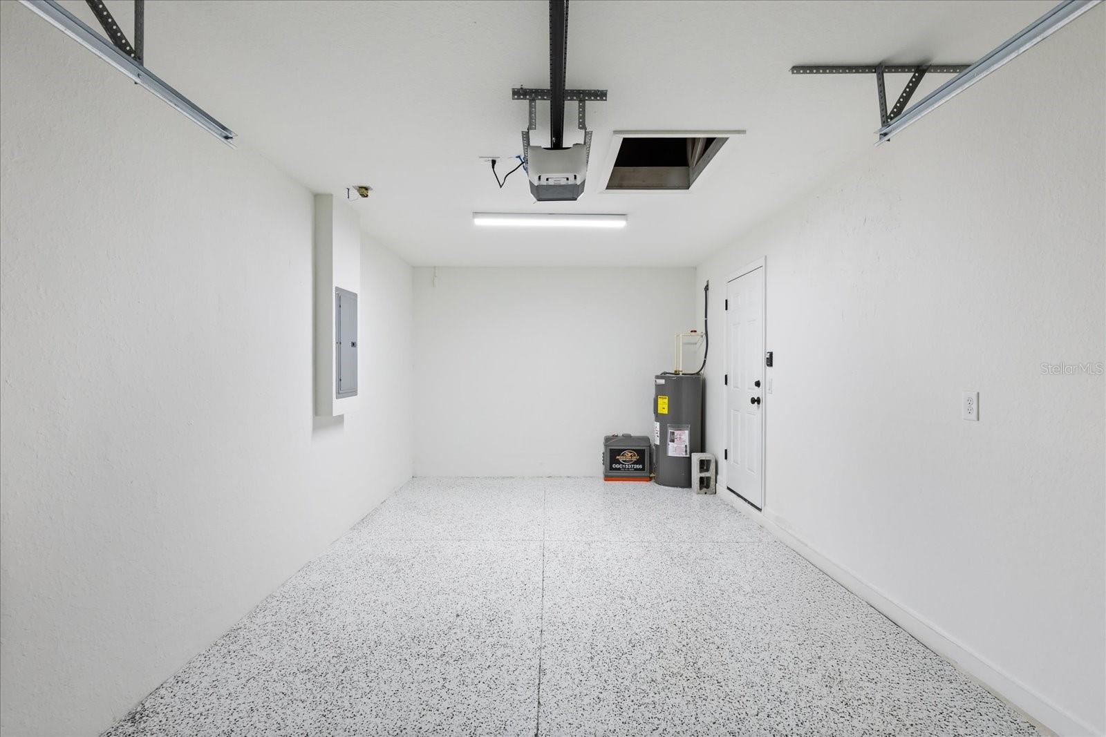 COLUMBIA CITY - Residential