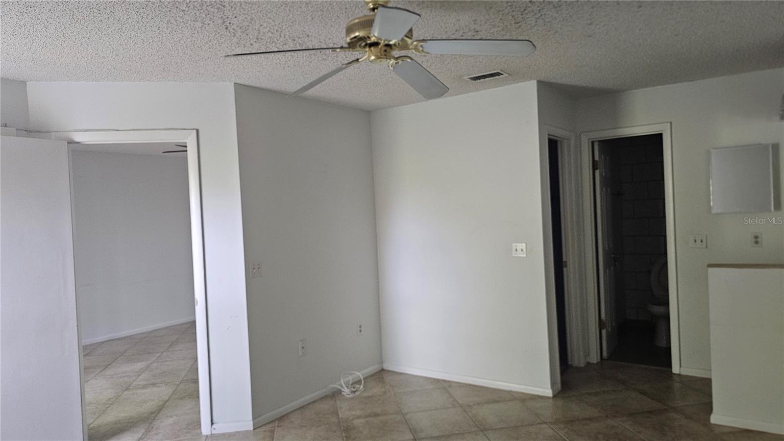 CLUB VILLAS AT WIMBLEDON PARK PH 01 - Residential