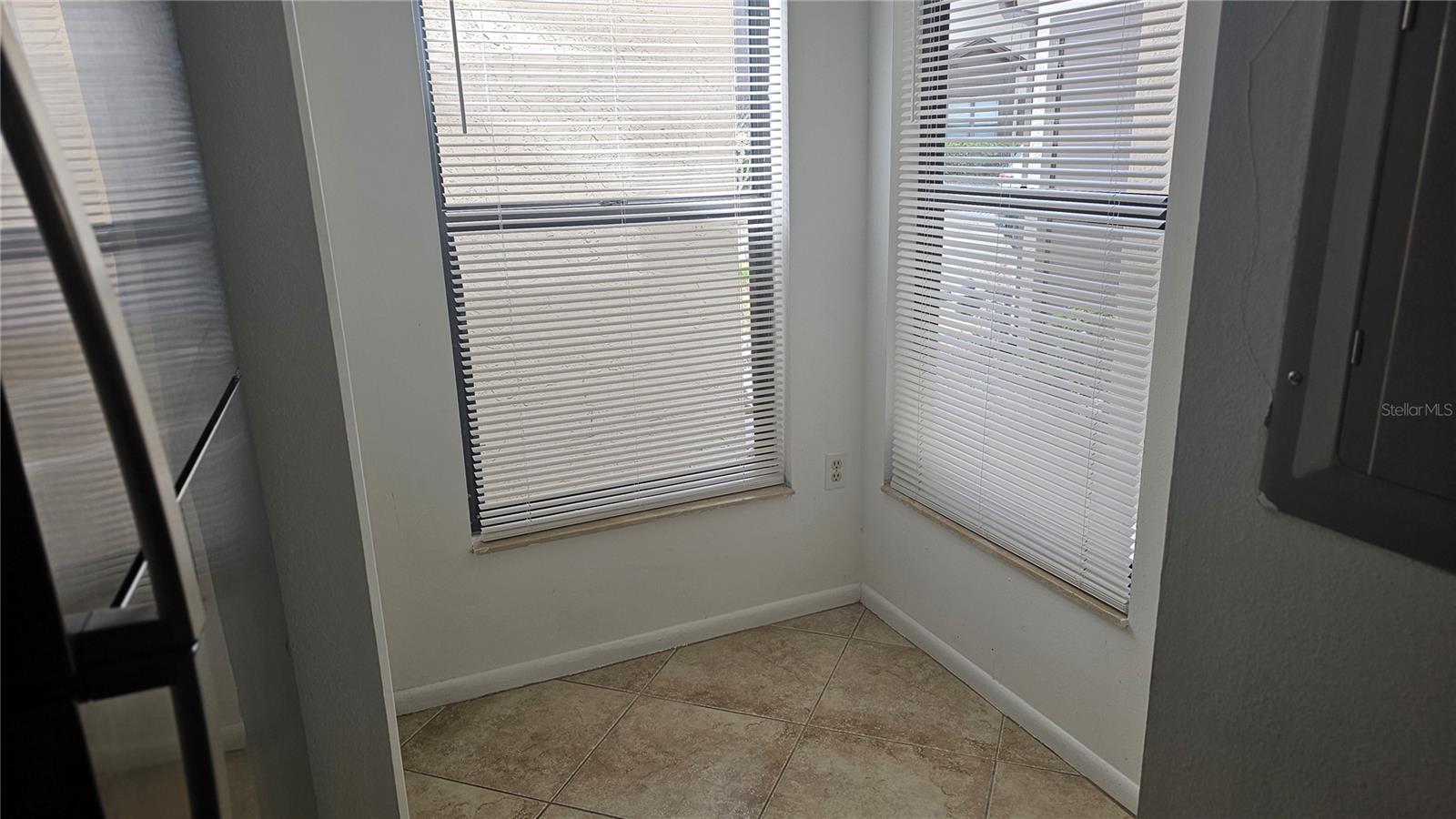 CLUB VILLAS AT WIMBLEDON PARK PH 01 - Residential