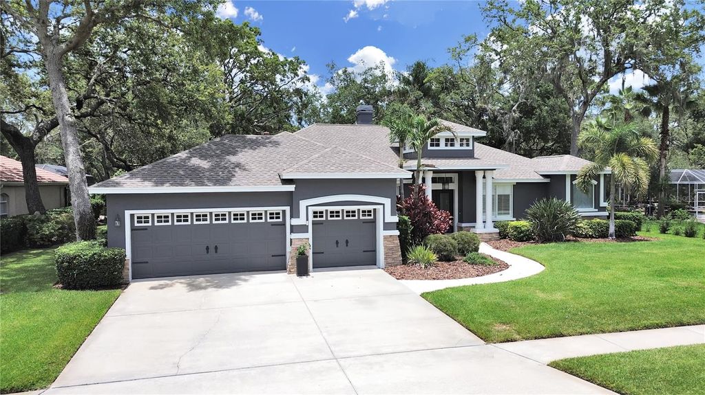 Photo of 15024 Eaglepark Place, Lithia, FL 33547 (MLS # TB8395421)