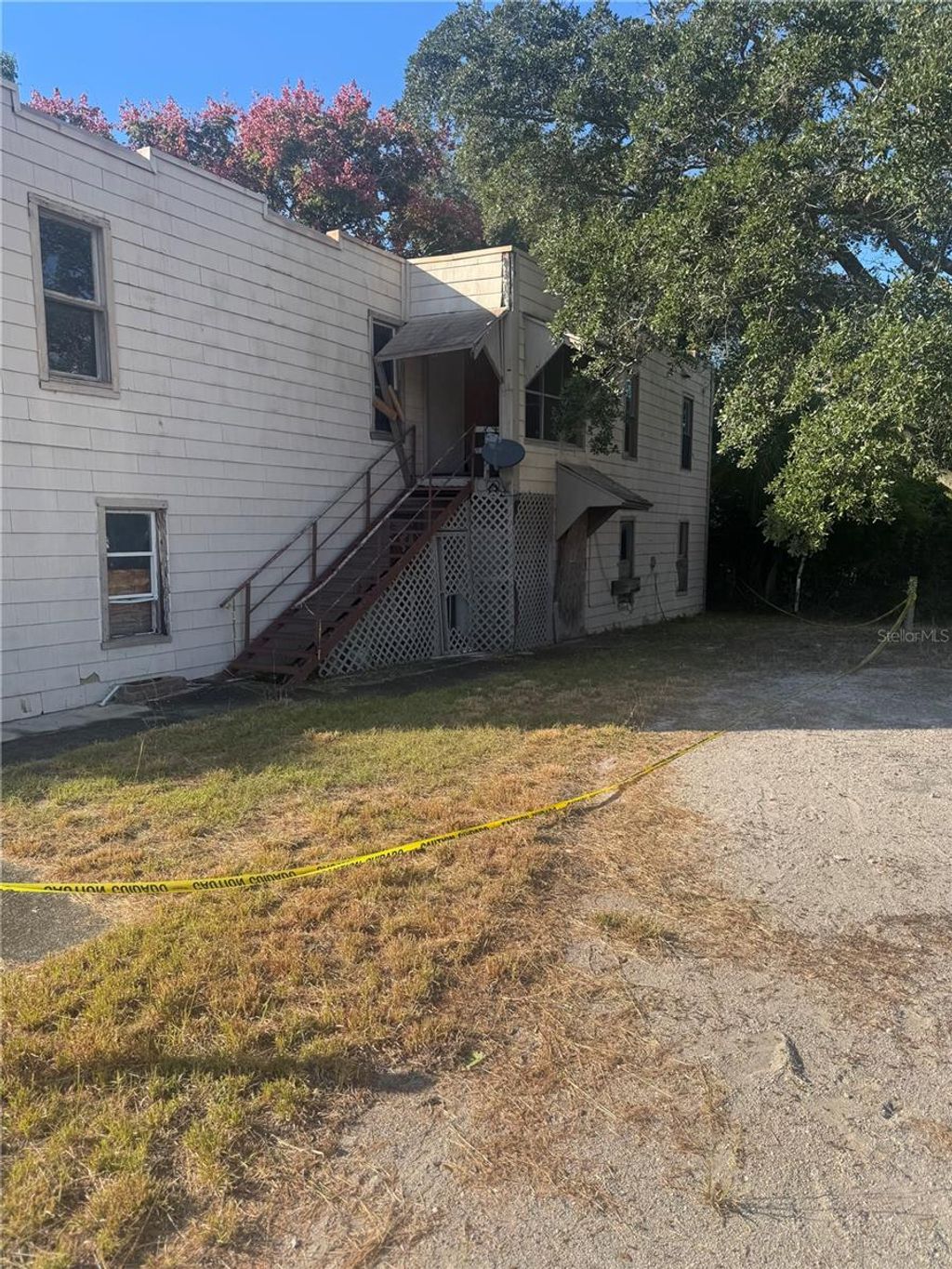 Photo of 425 Kissimmee Avenue, Lake Wales, FL 33853 (MLS # P4936906)