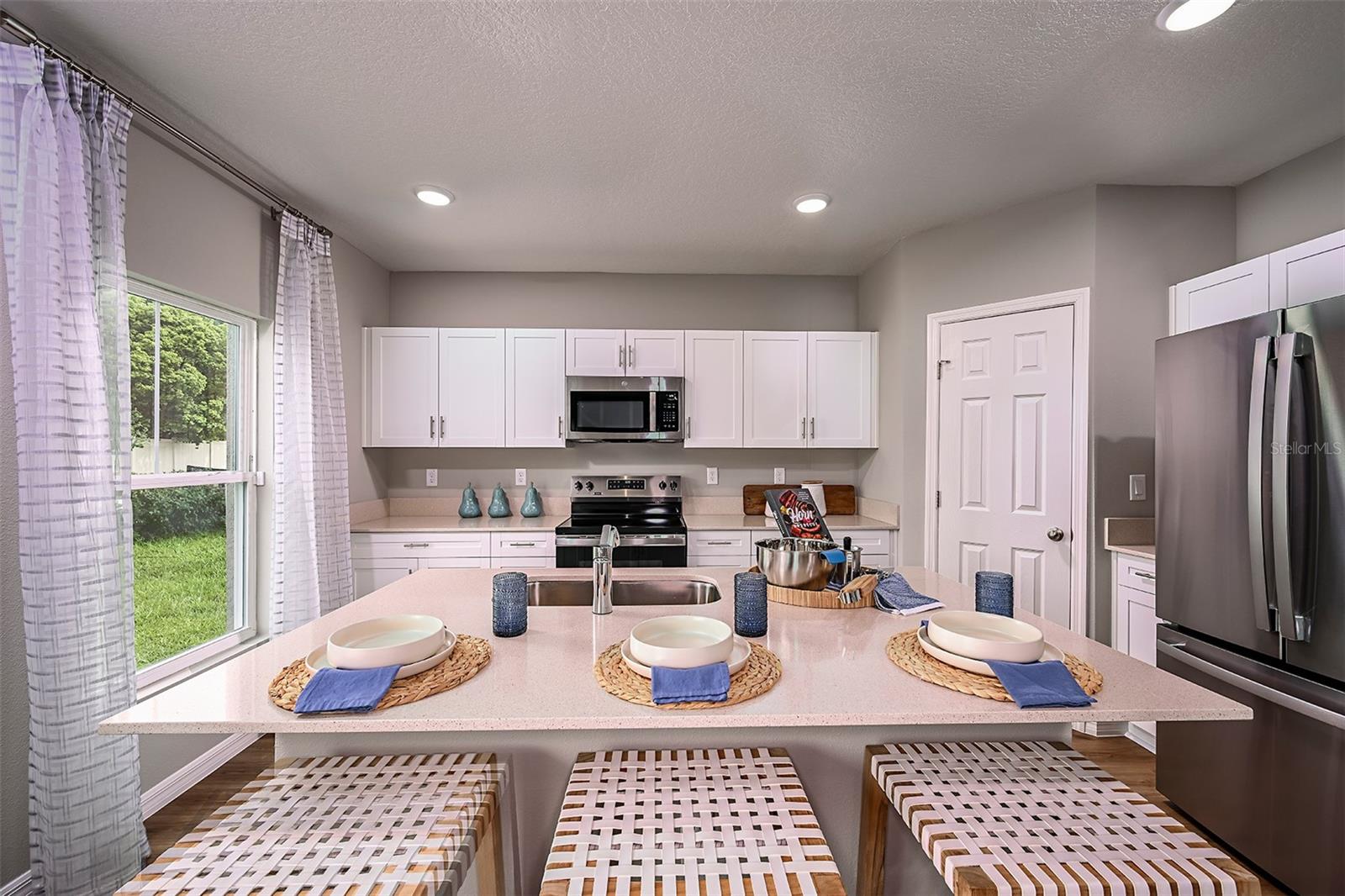 SCENIC TERRACE - Residential