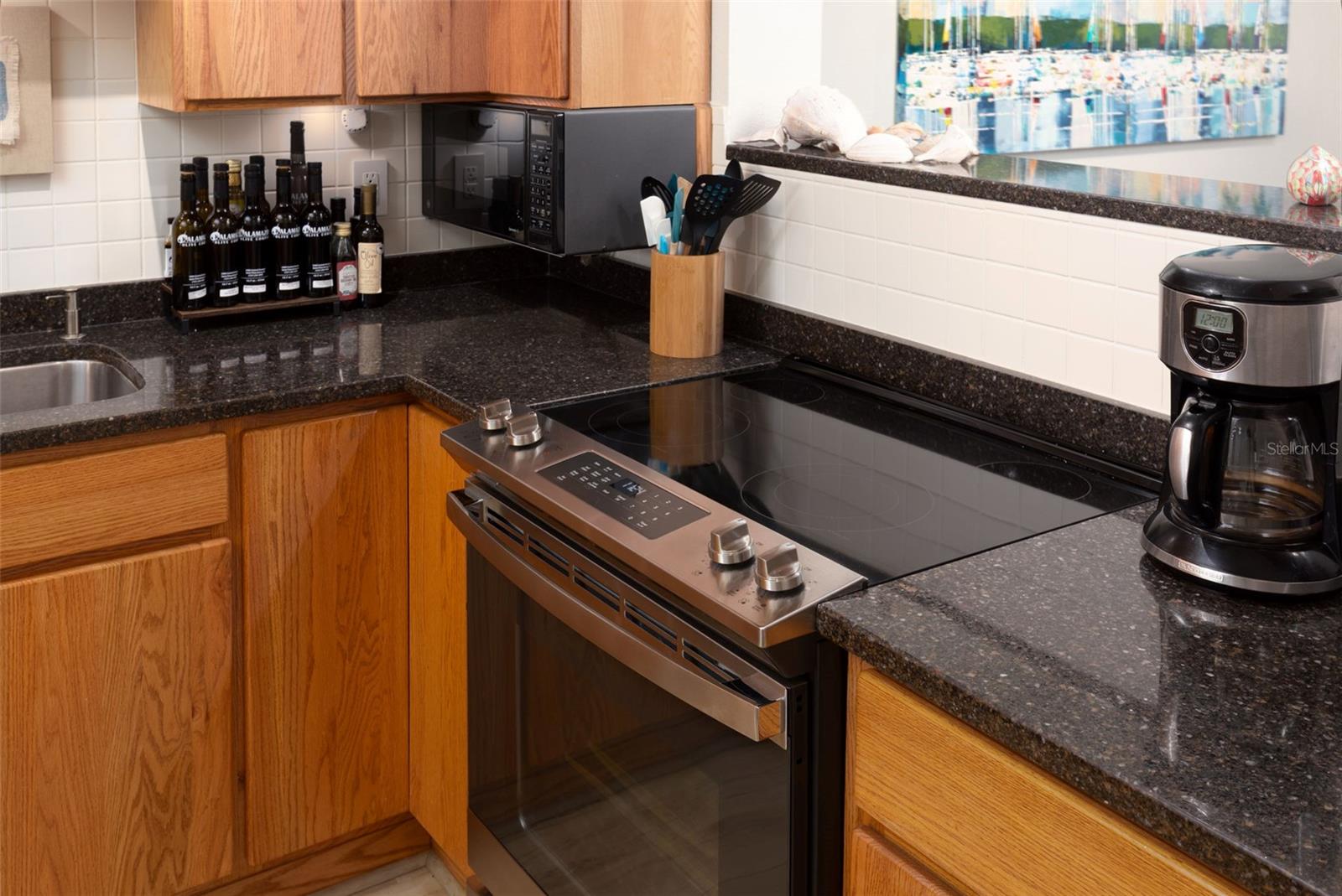 COURAGEOUS THE CONDO - Residential