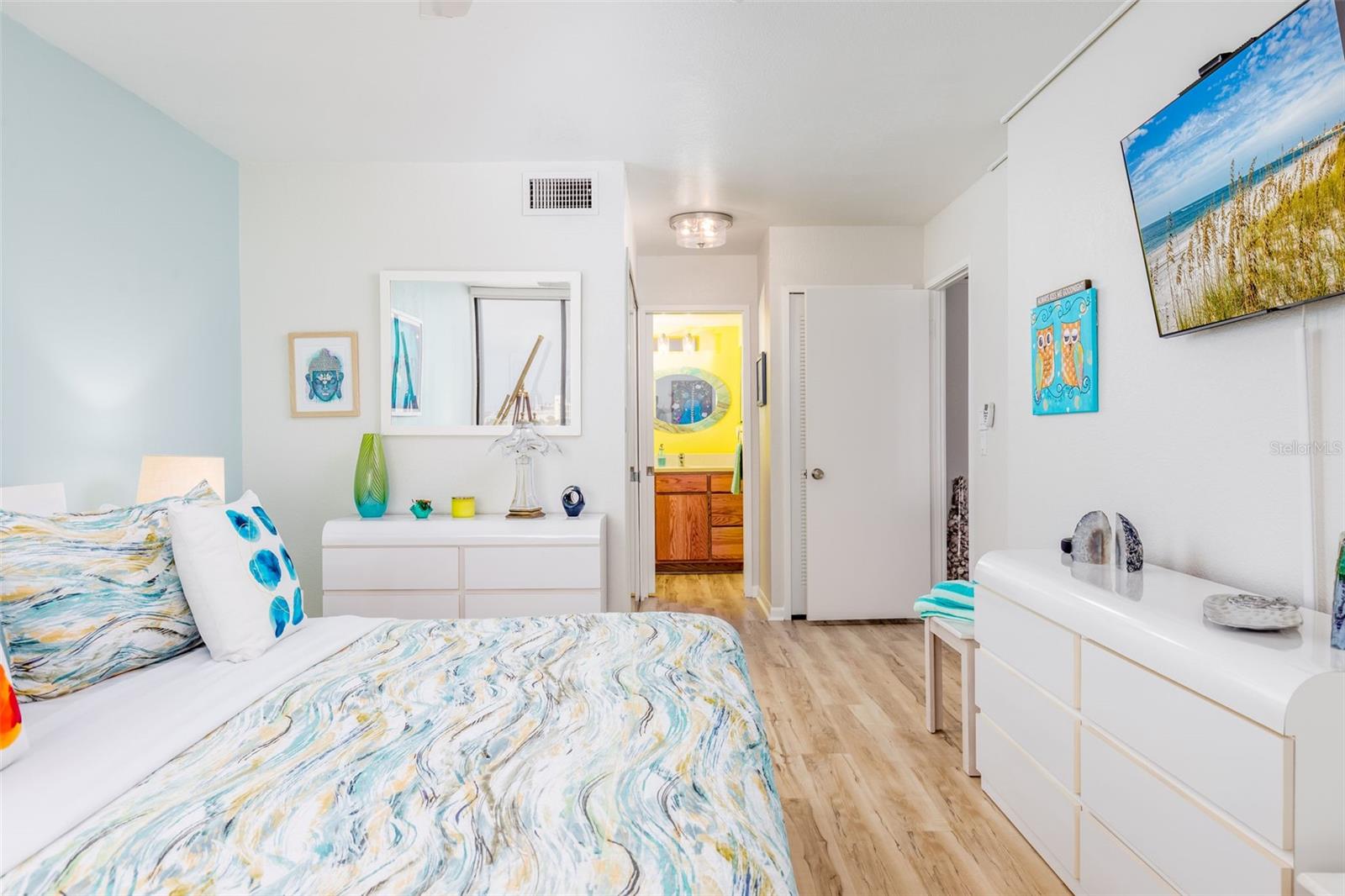 COURAGEOUS THE CONDO - Residential