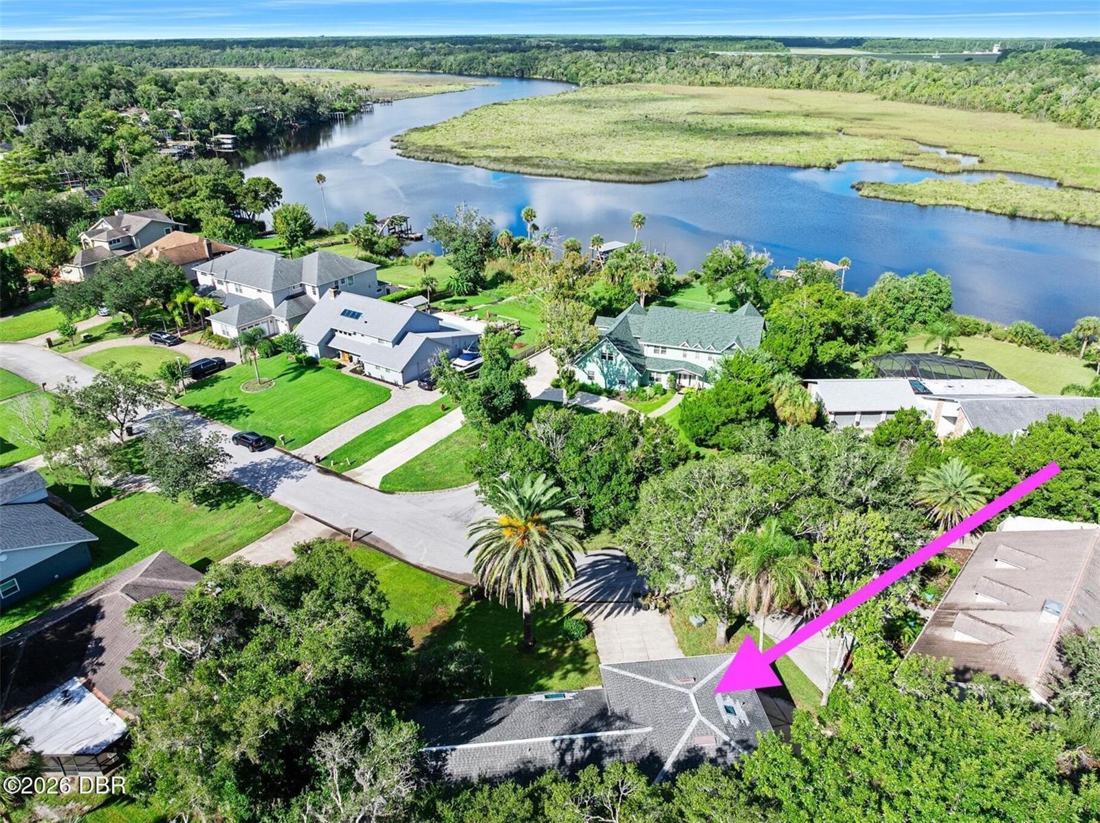 7 WATERFRONT COURT