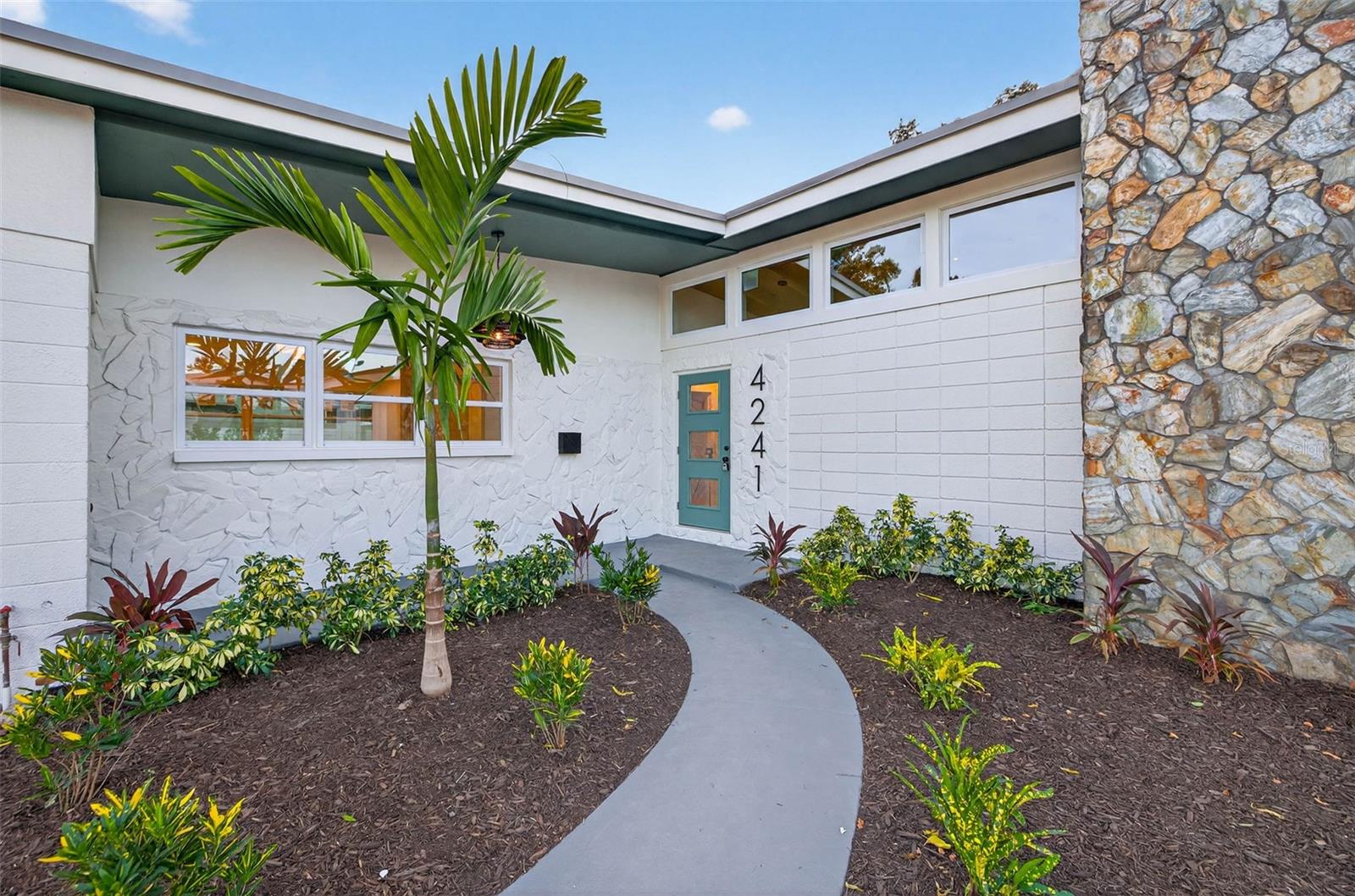 LAKEWOOD ESTATES TRACTS 10-11 - Residential