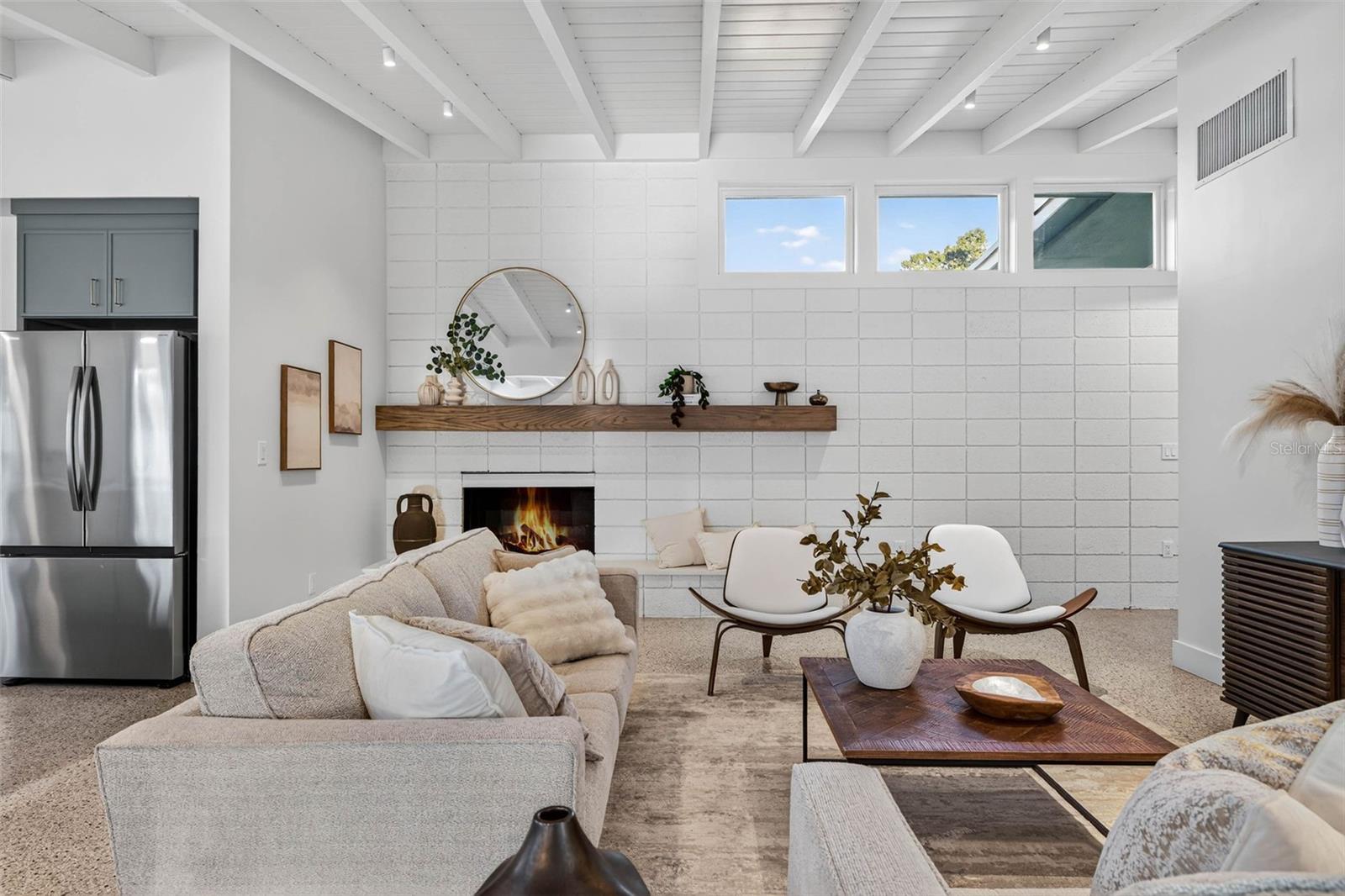 LAKEWOOD ESTATES TRACTS 10-11 - Residential