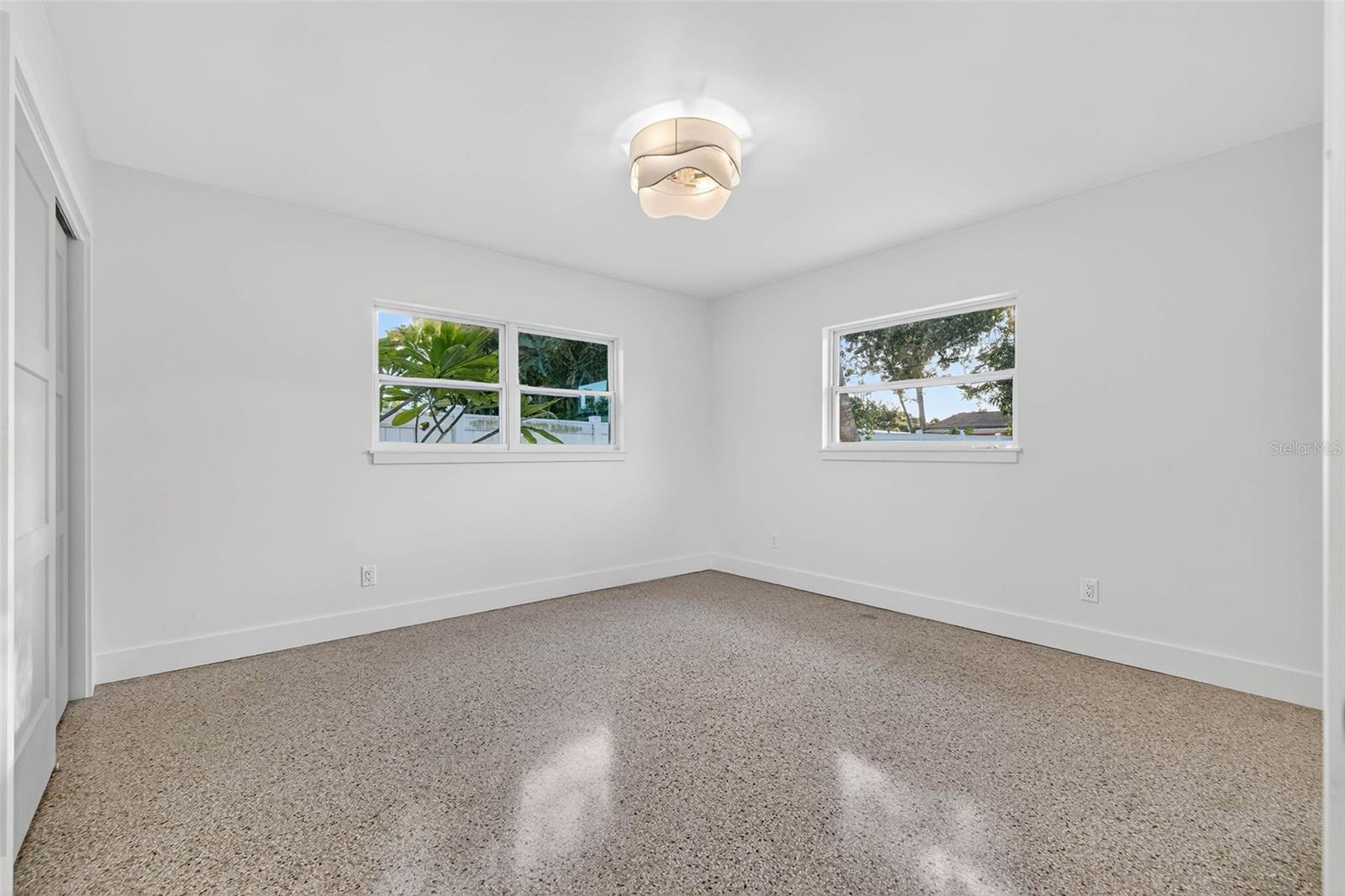 LAKEWOOD ESTATES TRACTS 10-11 - Residential