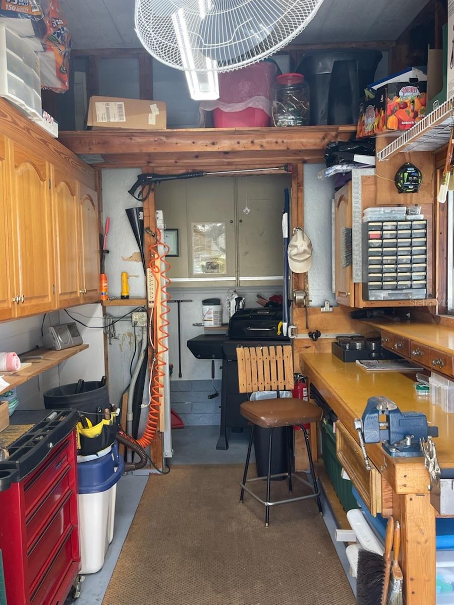 CONTINENTAL COUNTRY CLUB - Residential