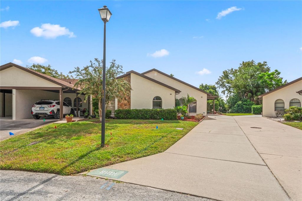Photo of 9195 Lingrove Road, Weeki Wachee, FL 34613 (MLS # W7879380)
