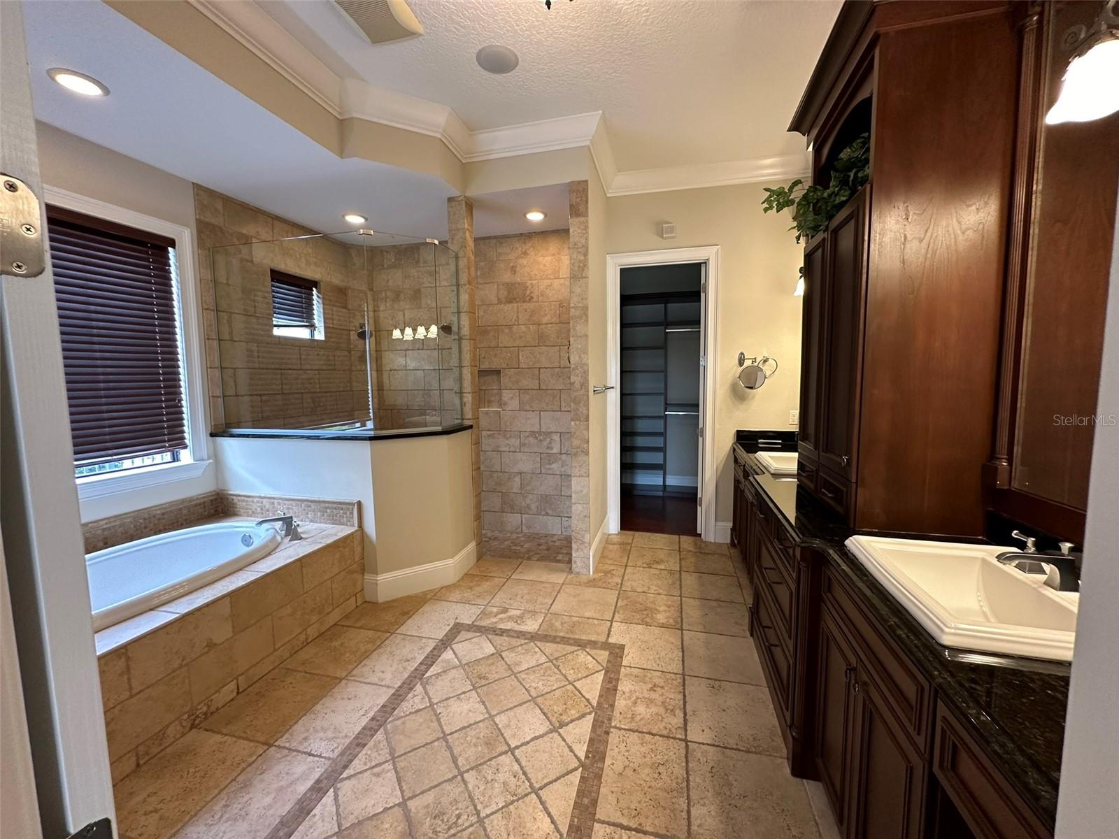 RESERVE AT BELMERE PH 02 48 144 - Residential