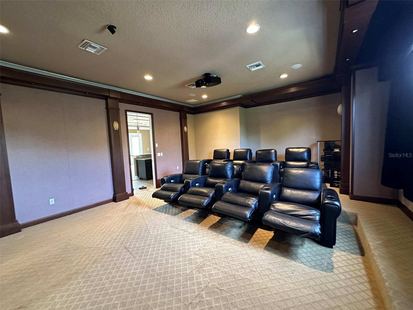 RESERVE AT BELMERE PH 02 48 144 - Residential