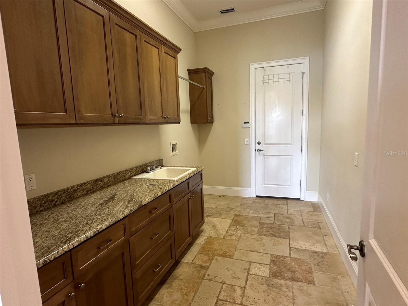 RESERVE AT BELMERE PH 02 48 144 - Residential