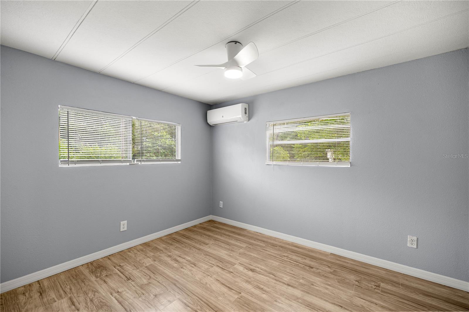 HILLTOP - Residential