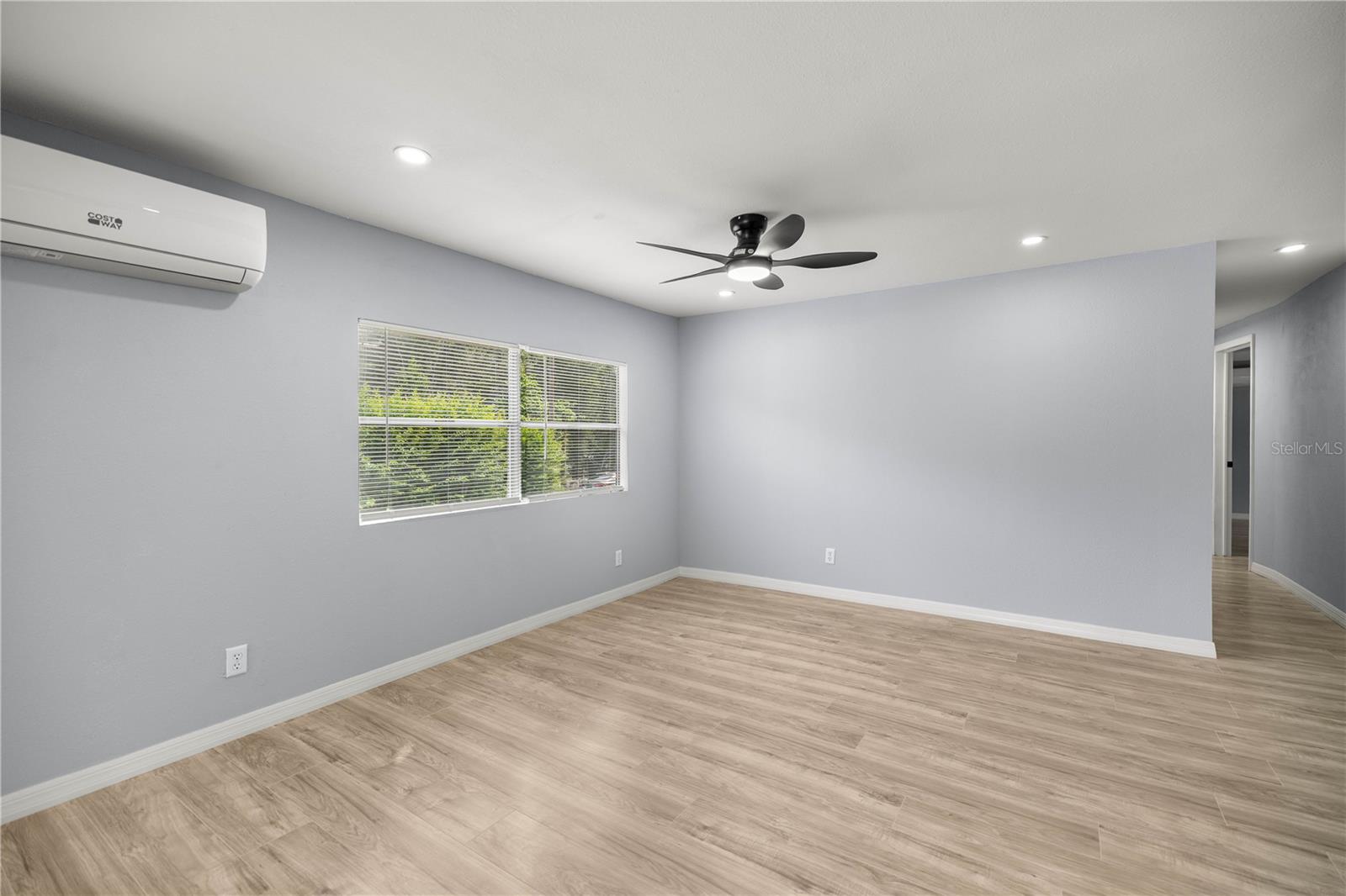 HILLTOP - Residential