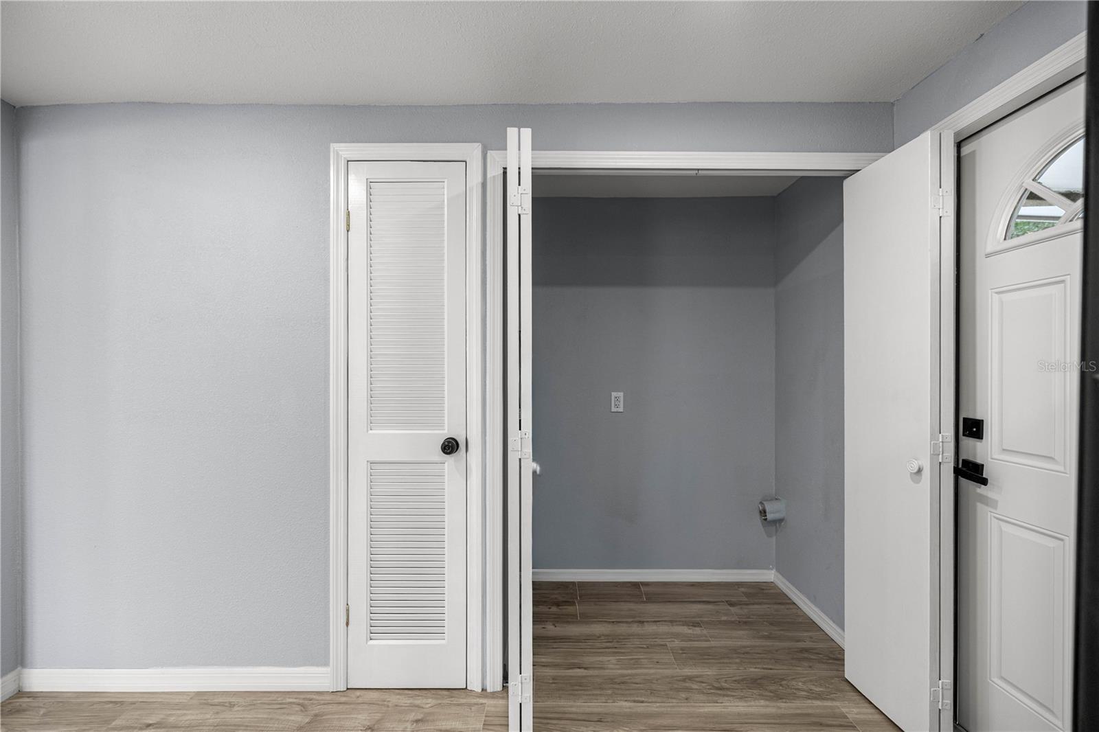 HILLTOP - Residential