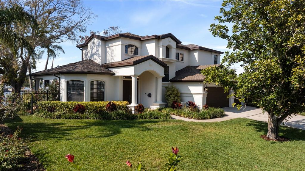 Photo of 3598 10th Street NE, St Petersburg, FL 33704 (MLS # O6375817)