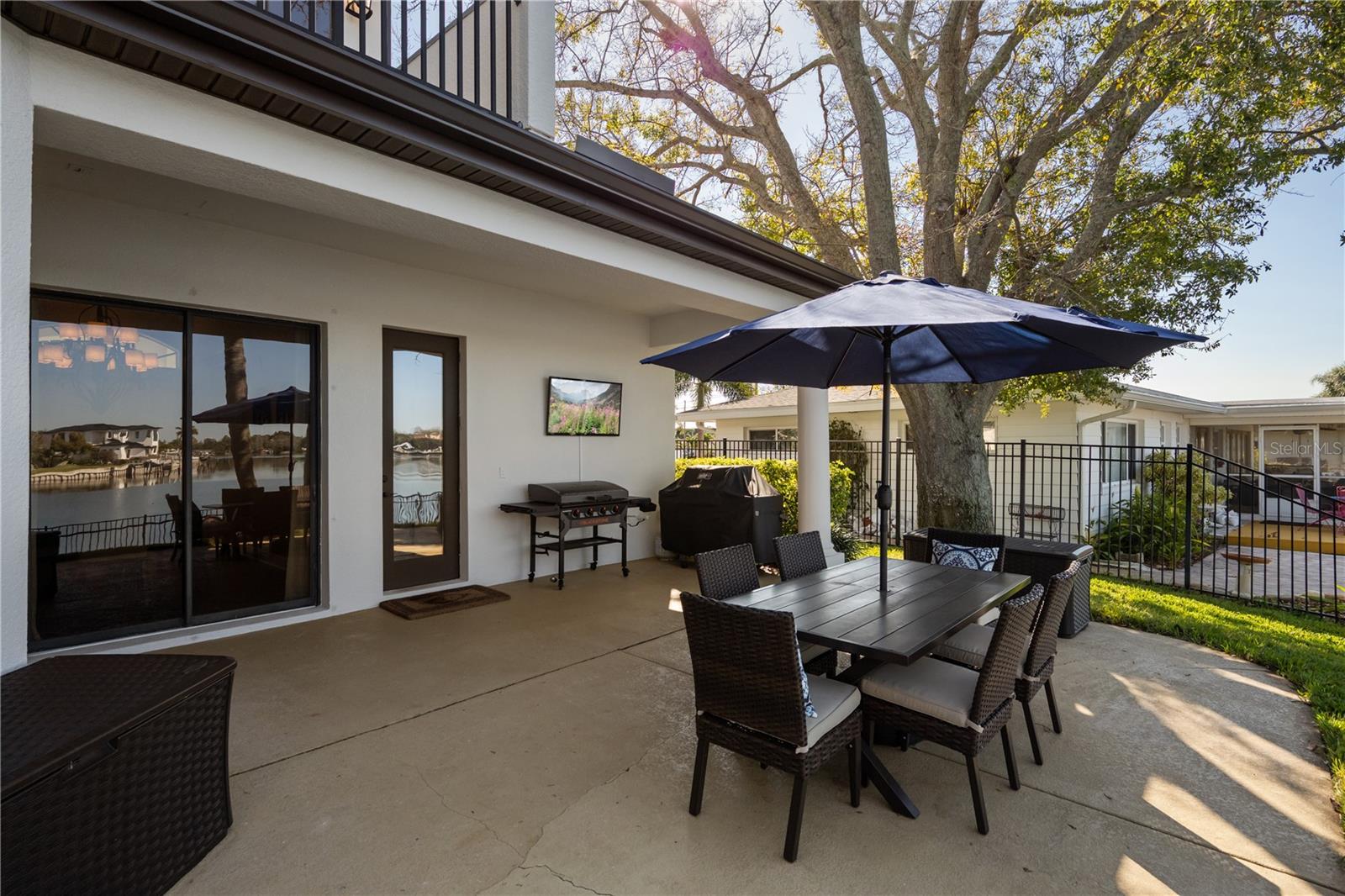 NORTH EAST PARK SHORES - Residential