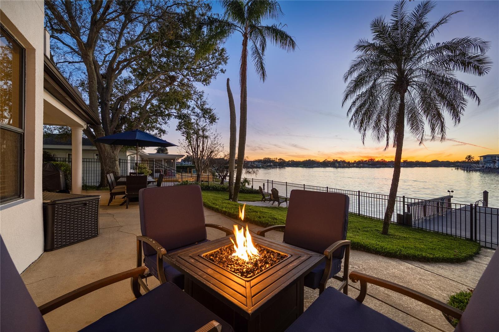 NORTH EAST PARK SHORES - Residential