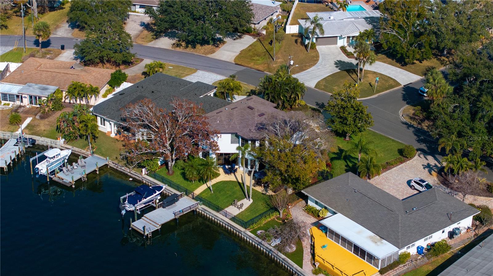 NORTH EAST PARK SHORES - Residential