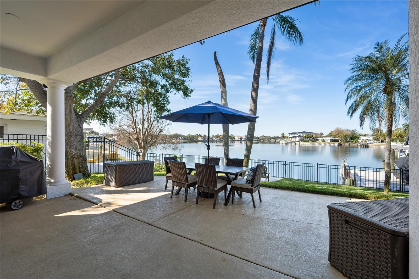 NORTH EAST PARK SHORES - Residential