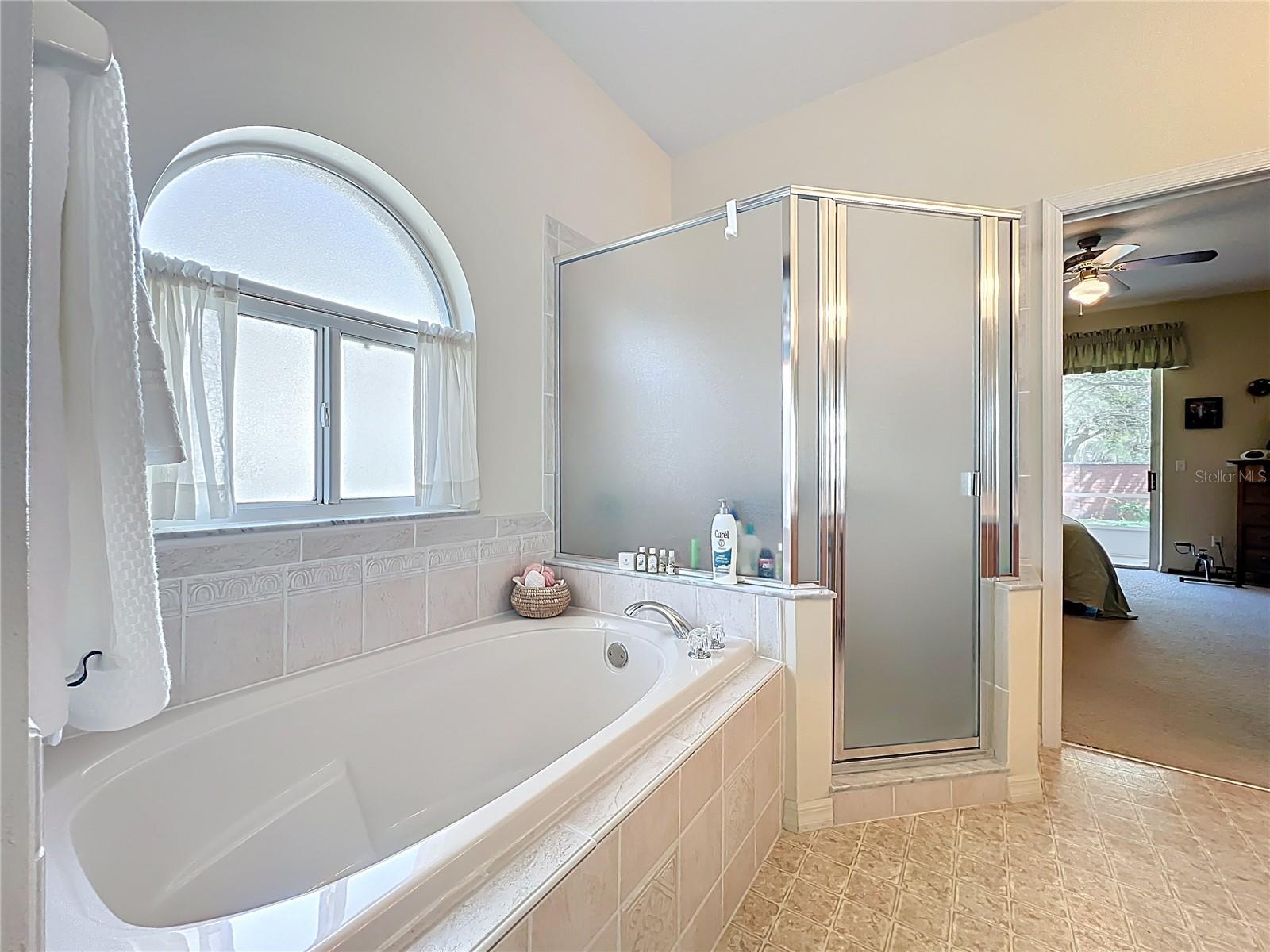 GEORGIA COVE - Residential