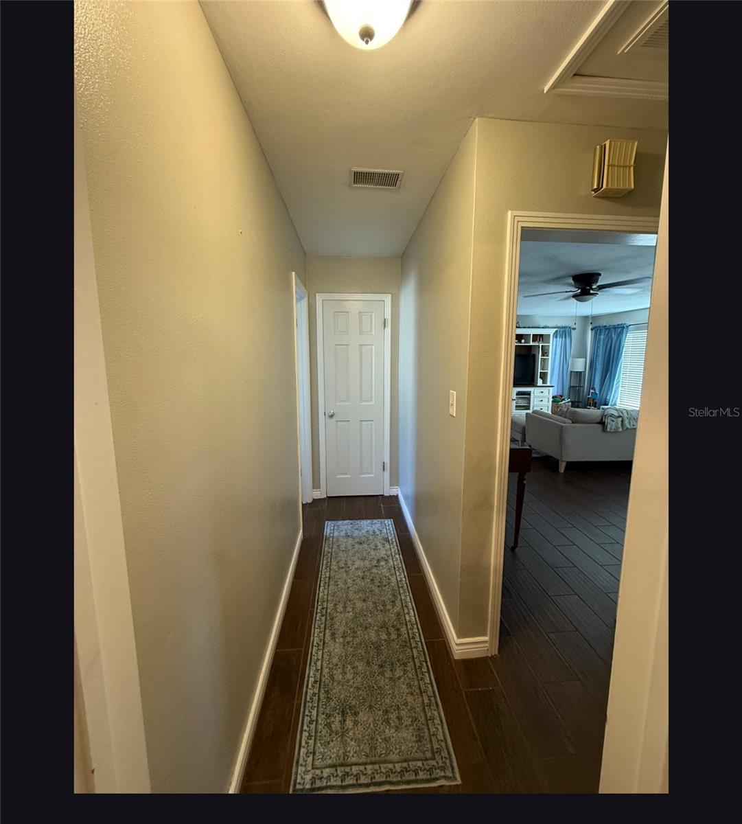 LAKEVIEW MANOR - Residential