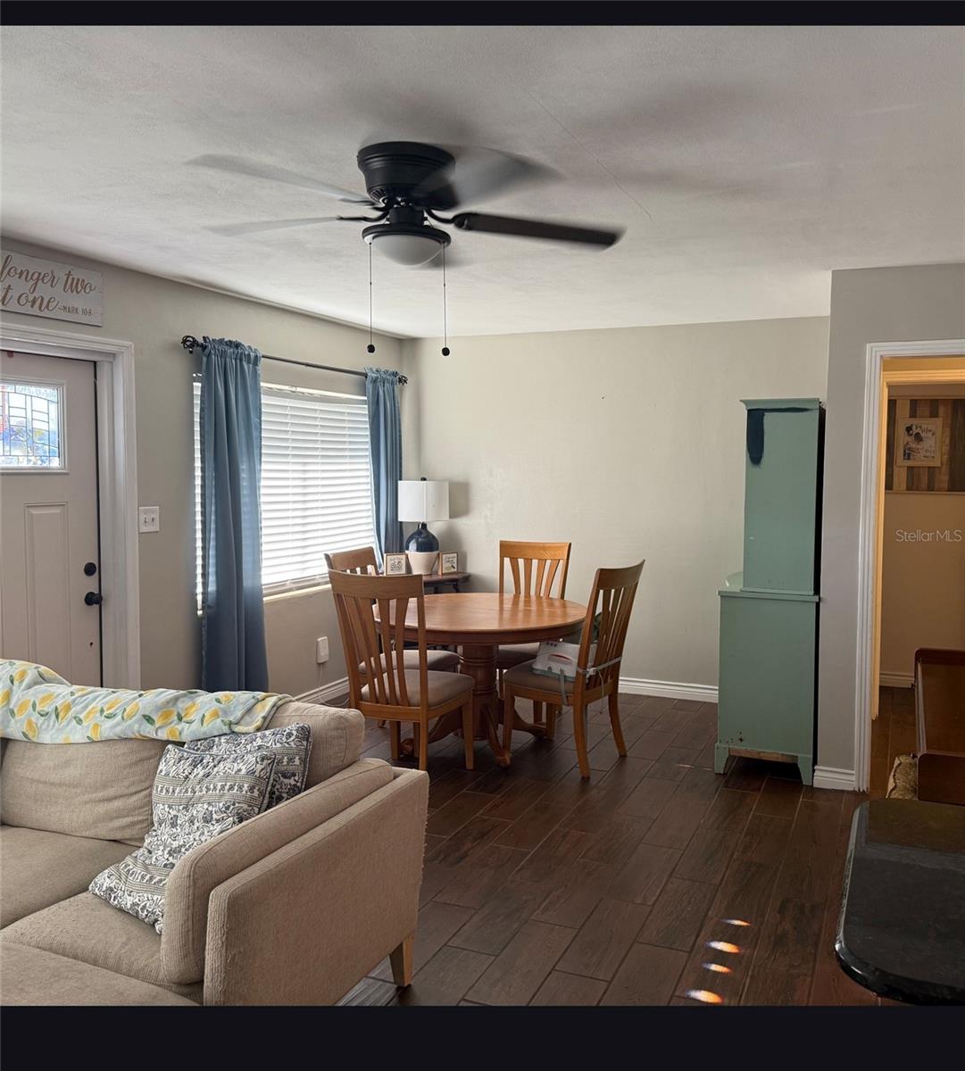 LAKEVIEW MANOR - Residential