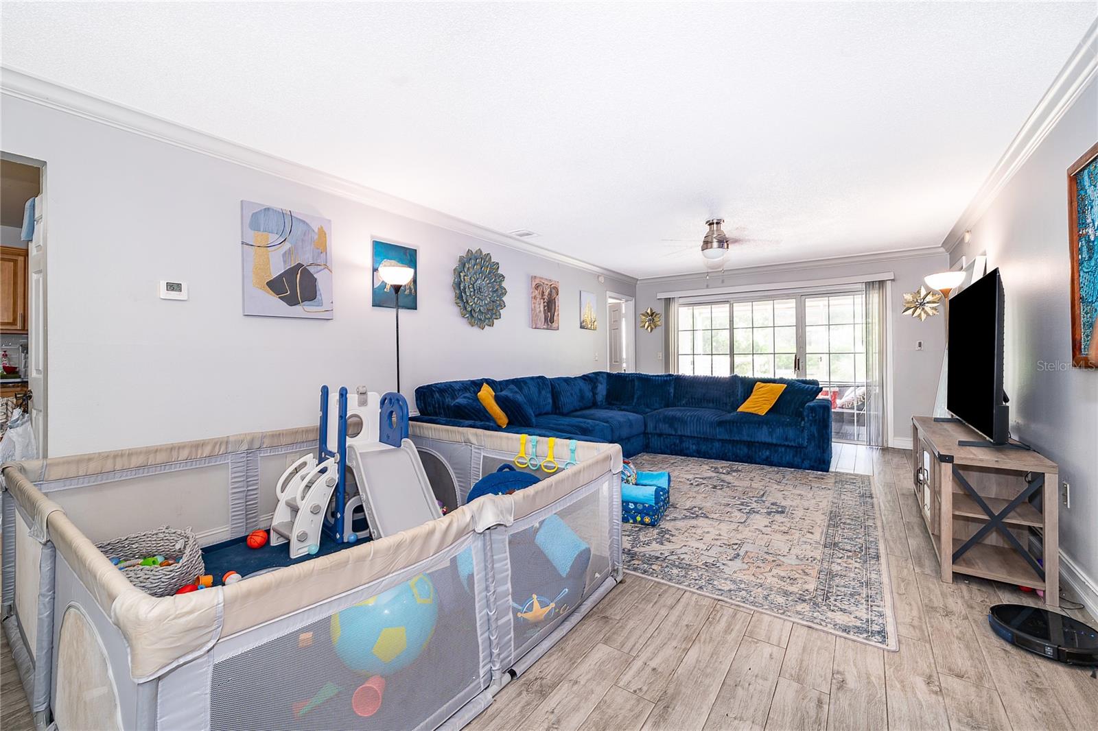 5104 CLUBSIDE DRIVE 5104