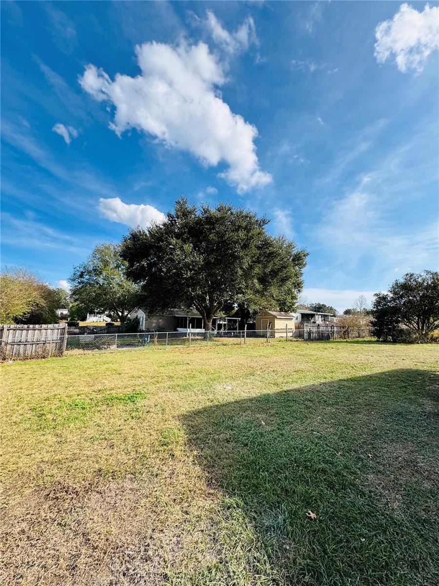 BELLEVIEW HILLS ESTATE - Residential