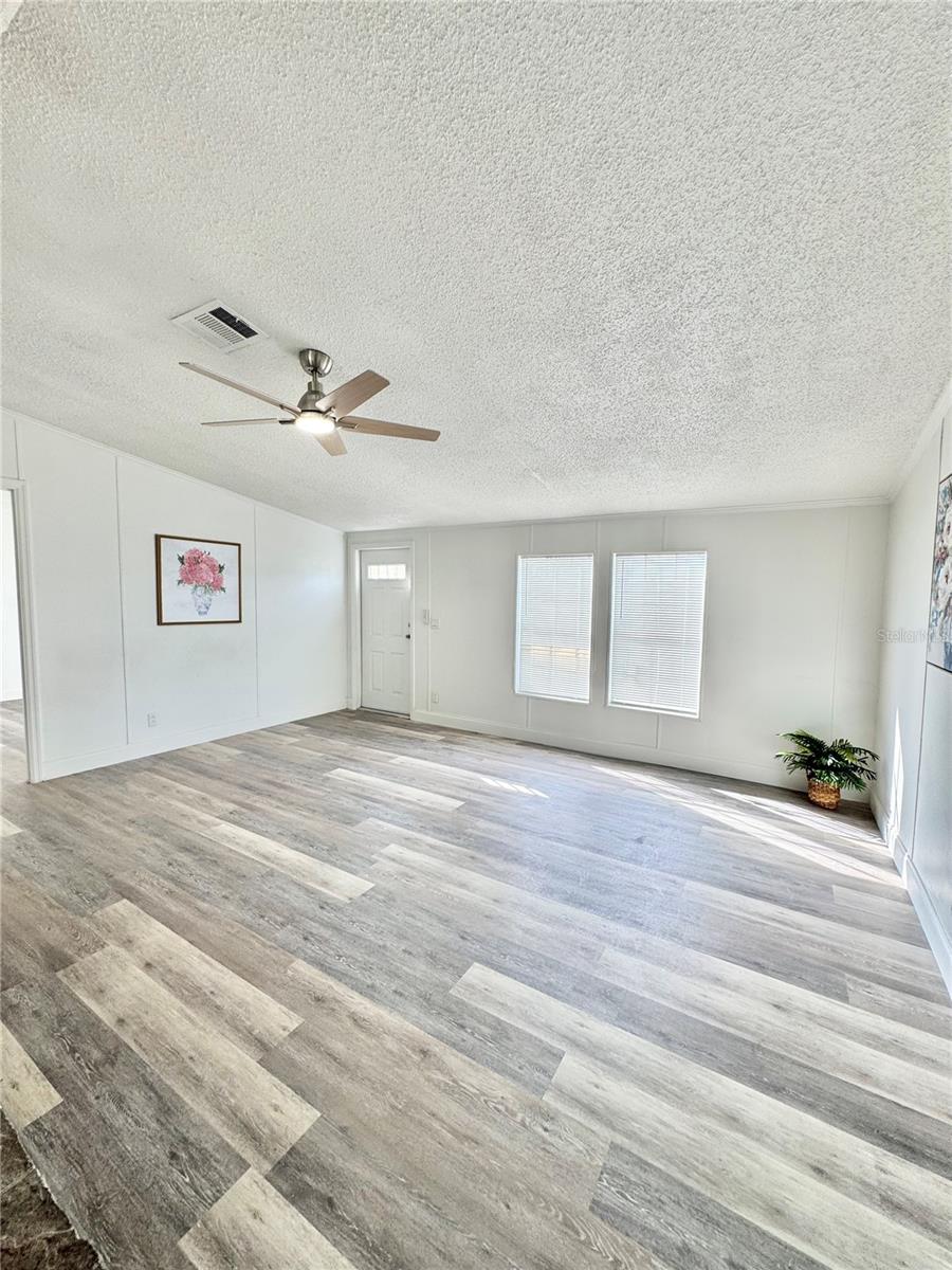 BELLEVIEW HILLS ESTATE - Residential