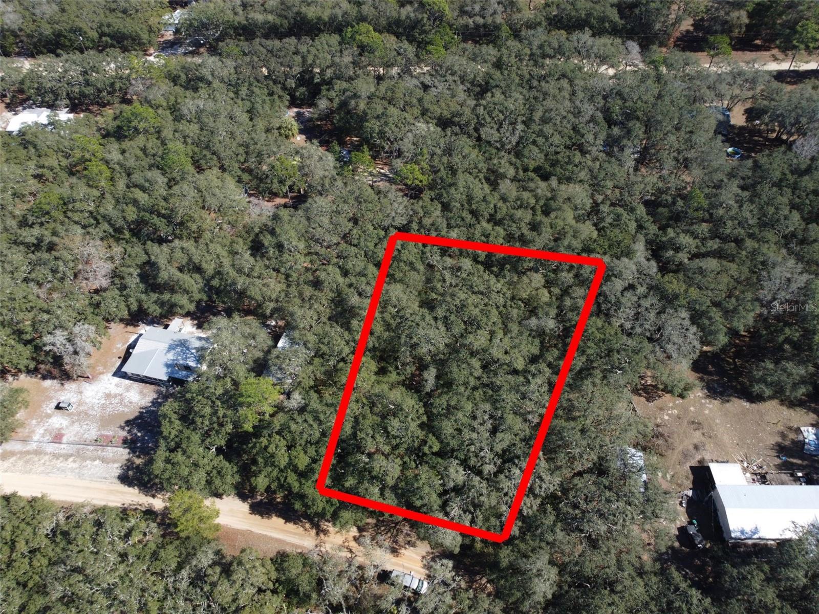 INTERLACHEN LAKES ESTATES - Land