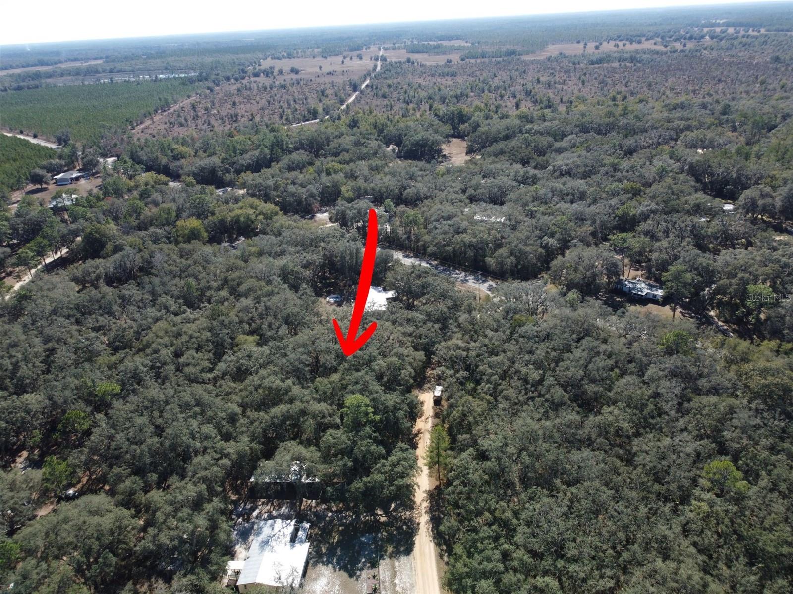 INTERLACHEN LAKES ESTATES - Land