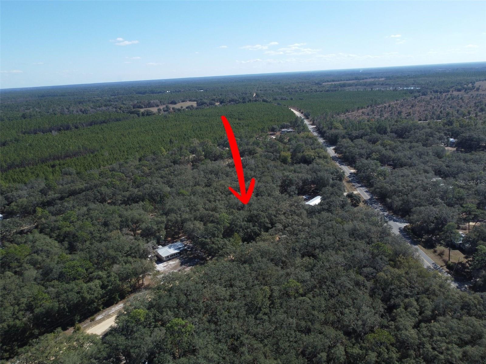 INTERLACHEN LAKES ESTATES - Land