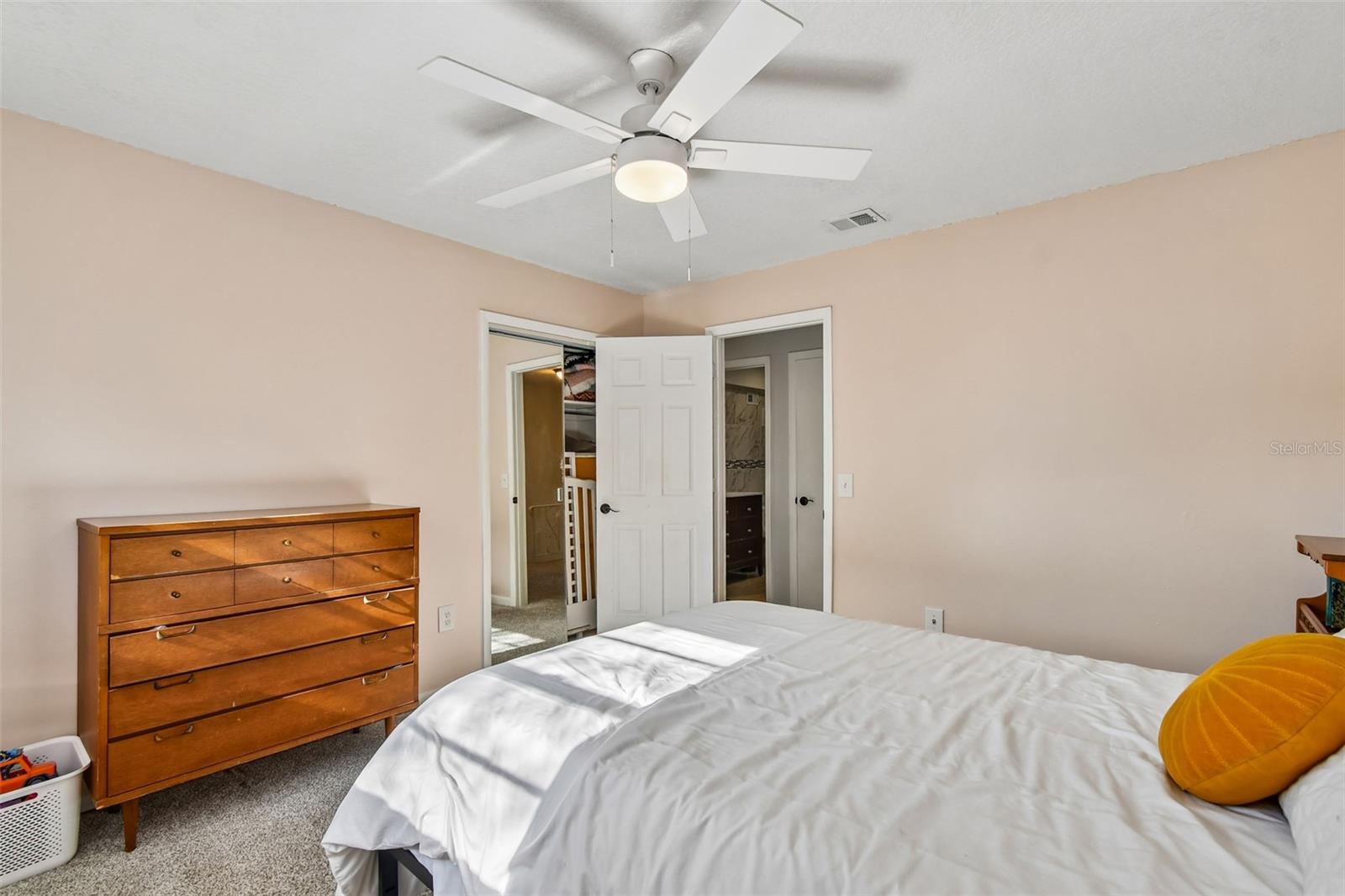 SPRING OAKS UNIT 3 - Residential