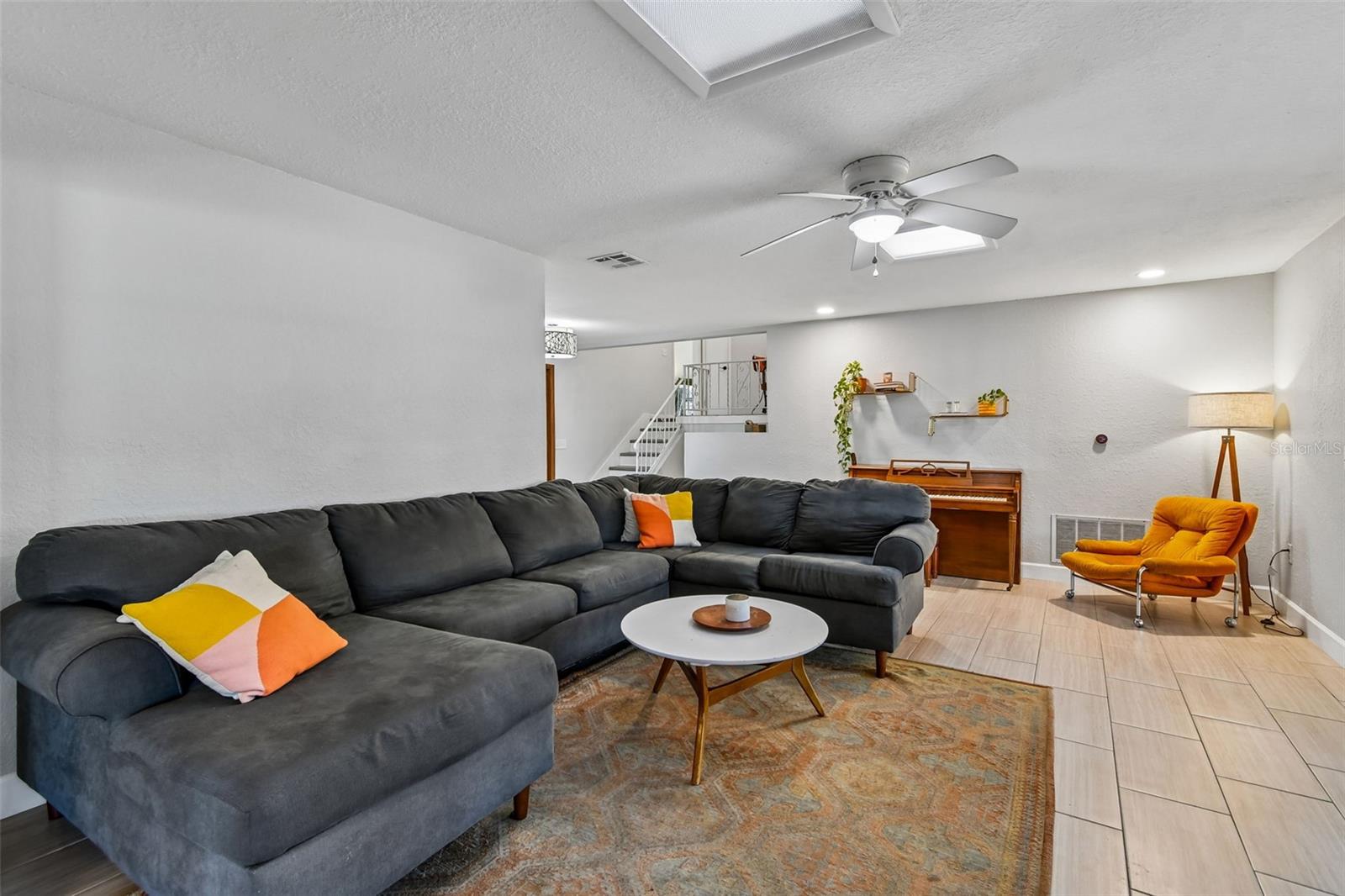 SPRING OAKS UNIT 3 - Residential