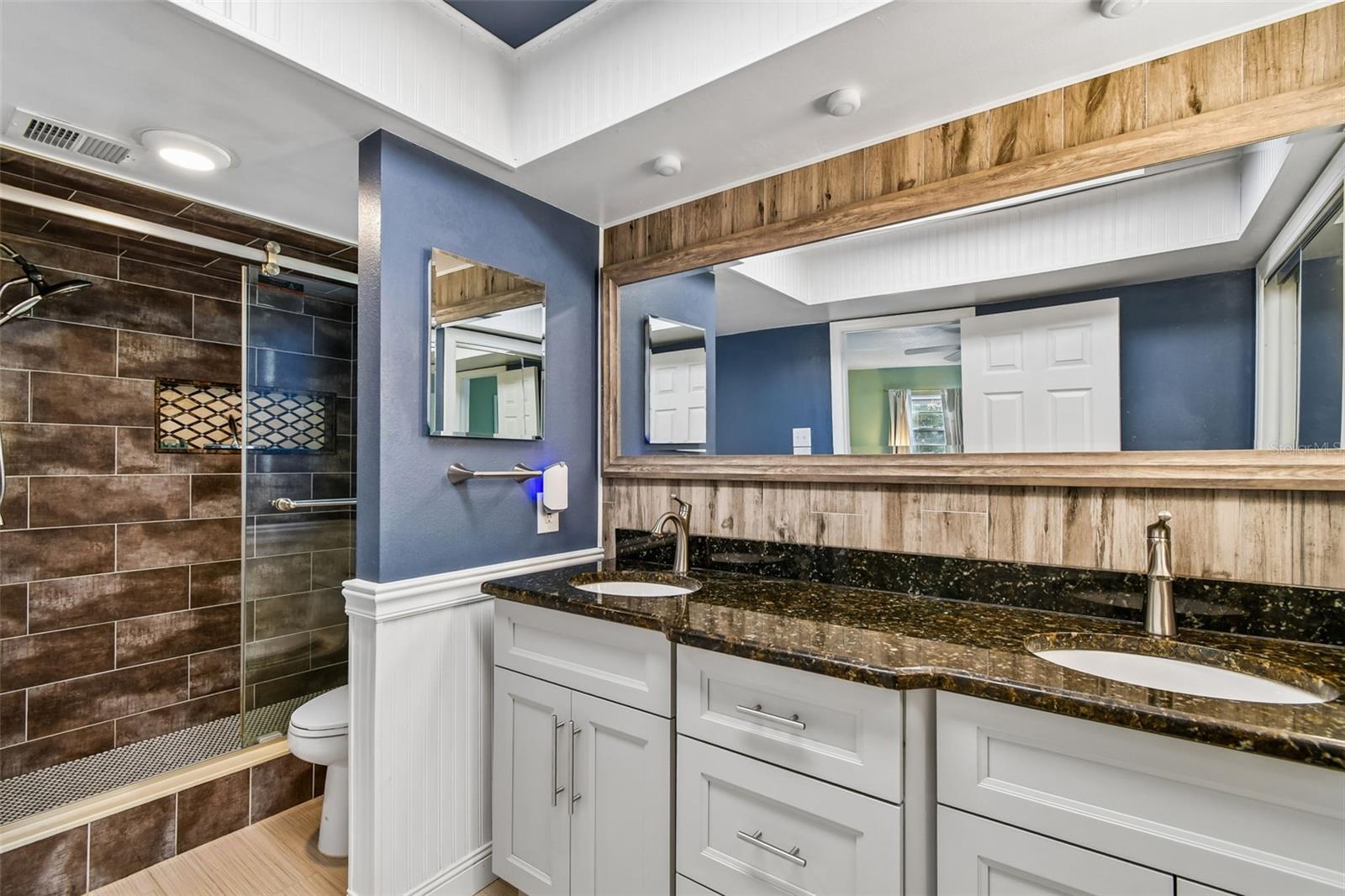 SPRING OAKS UNIT 3 - Residential