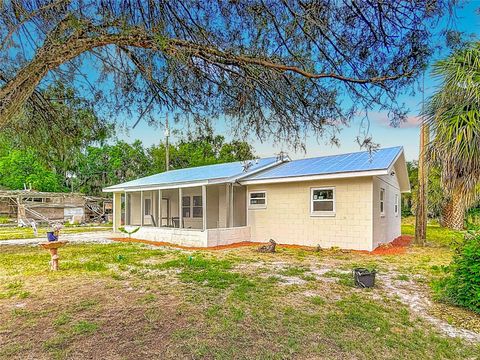 Tiny photo for 38611 Marshall Street, Umatilla, FL 32784 (MLS # V4948967)