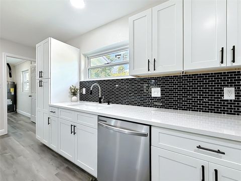 Tiny photo for 38611 Marshall Street, Umatilla, FL 32784 (MLS # V4948967)