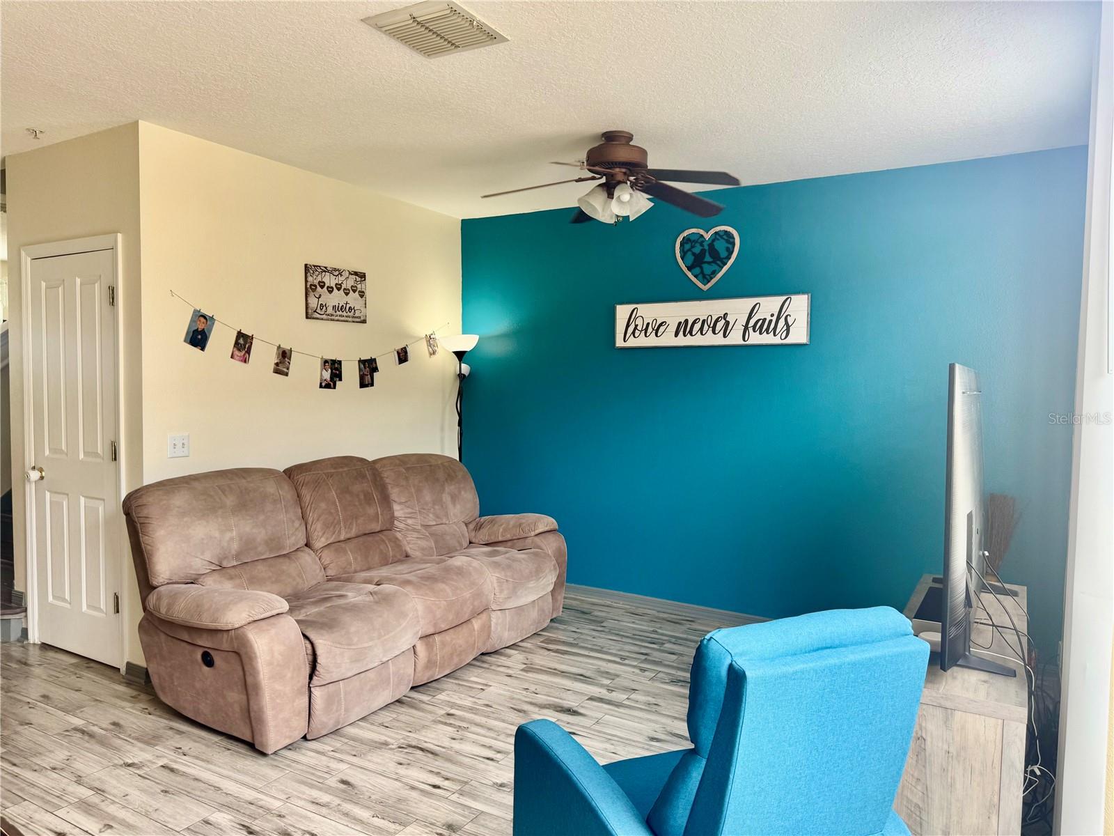 6215 S CHICKASAW TRAIL